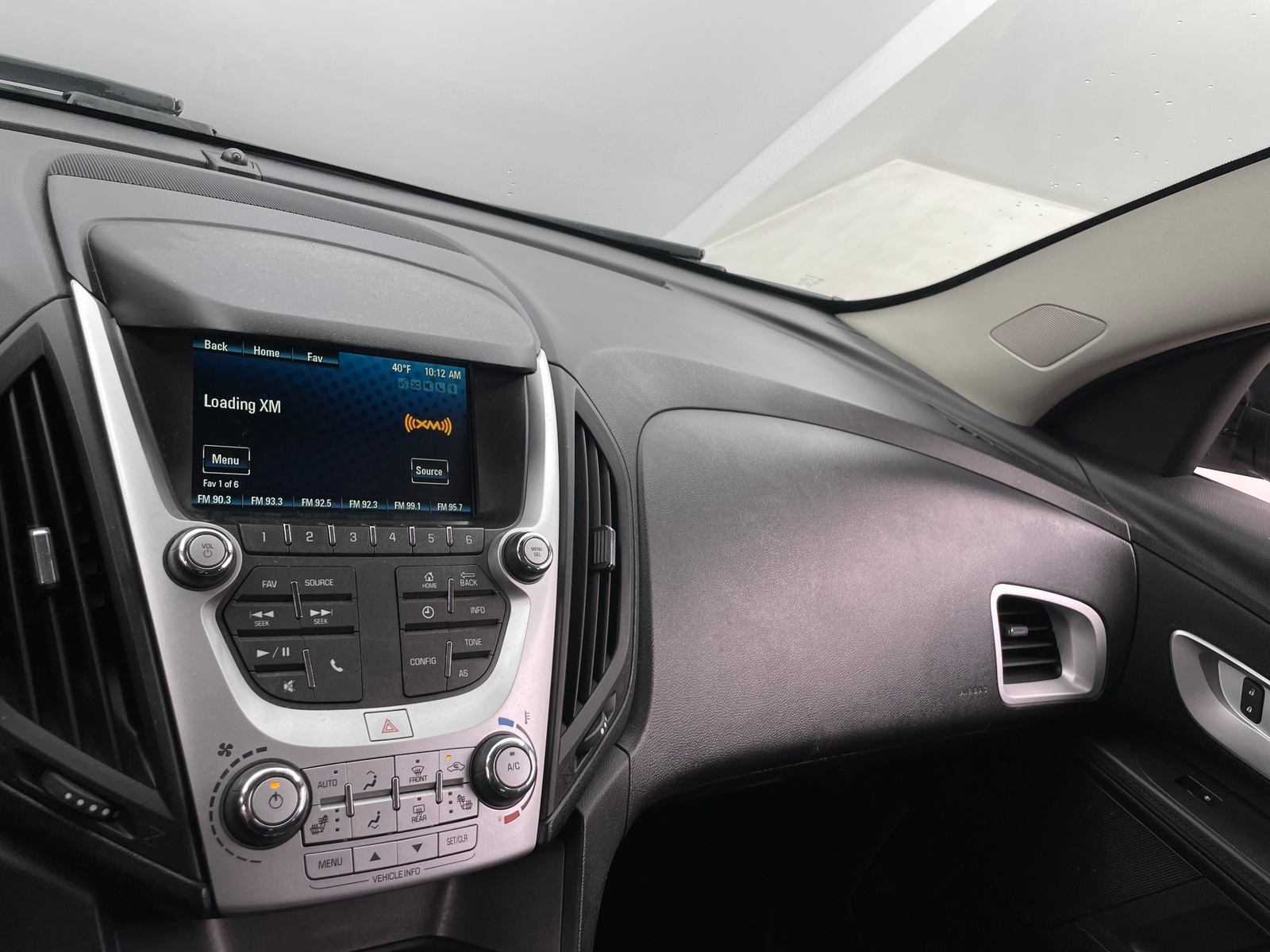 Thumbnail: 2017 Chevrolet Equinox - 4