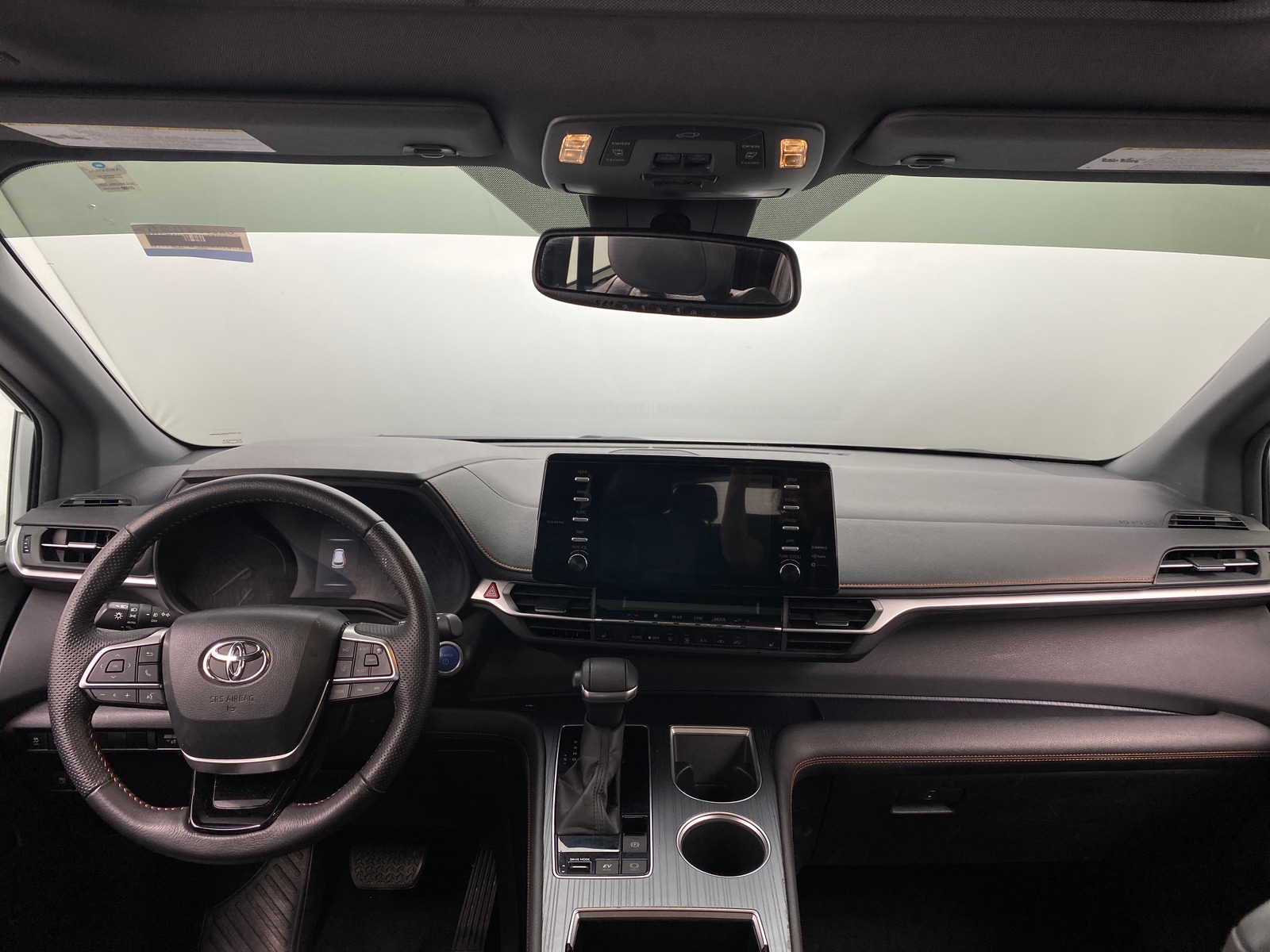 Thumbnail: 2022 Toyota Sienna - 2