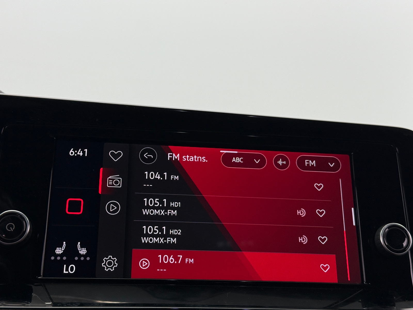 Thumbnail: 2022 Volkswagen Golf - 4