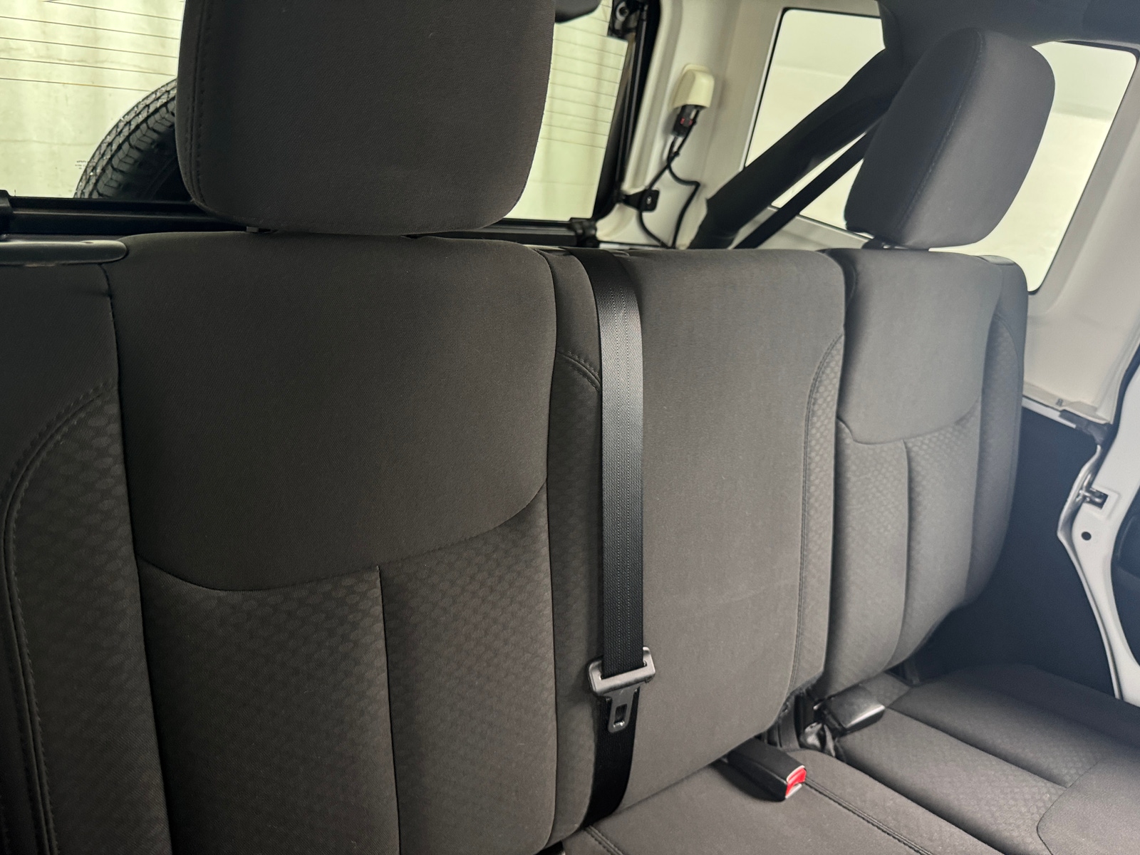 Thumbnail: 2018 Jeep Wrangler - 6