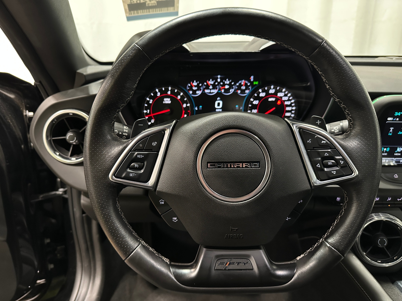 Thumbnail: 2017 Chevrolet Camaro - 3