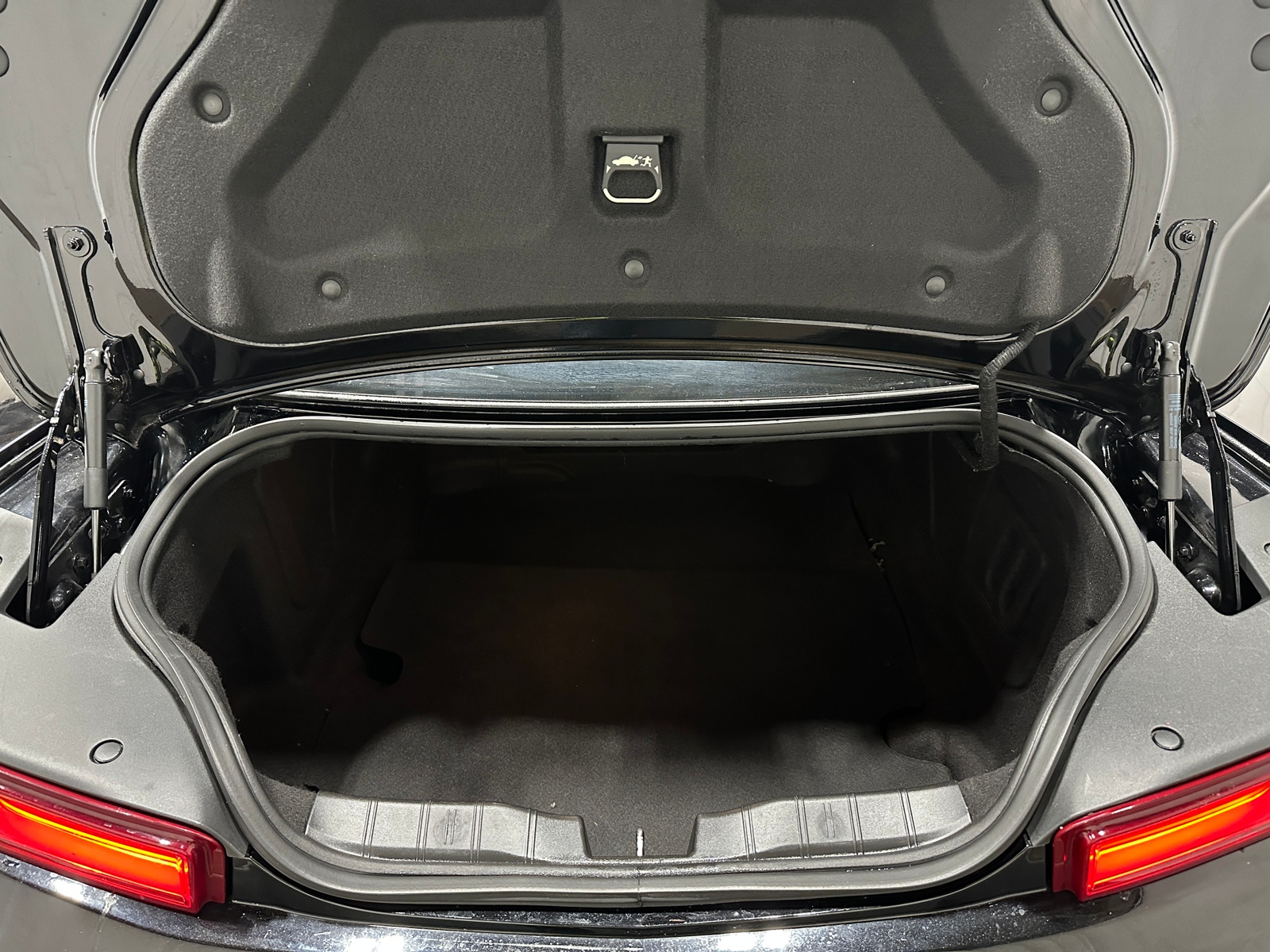 Thumbnail: 2017 Chevrolet Camaro - 5