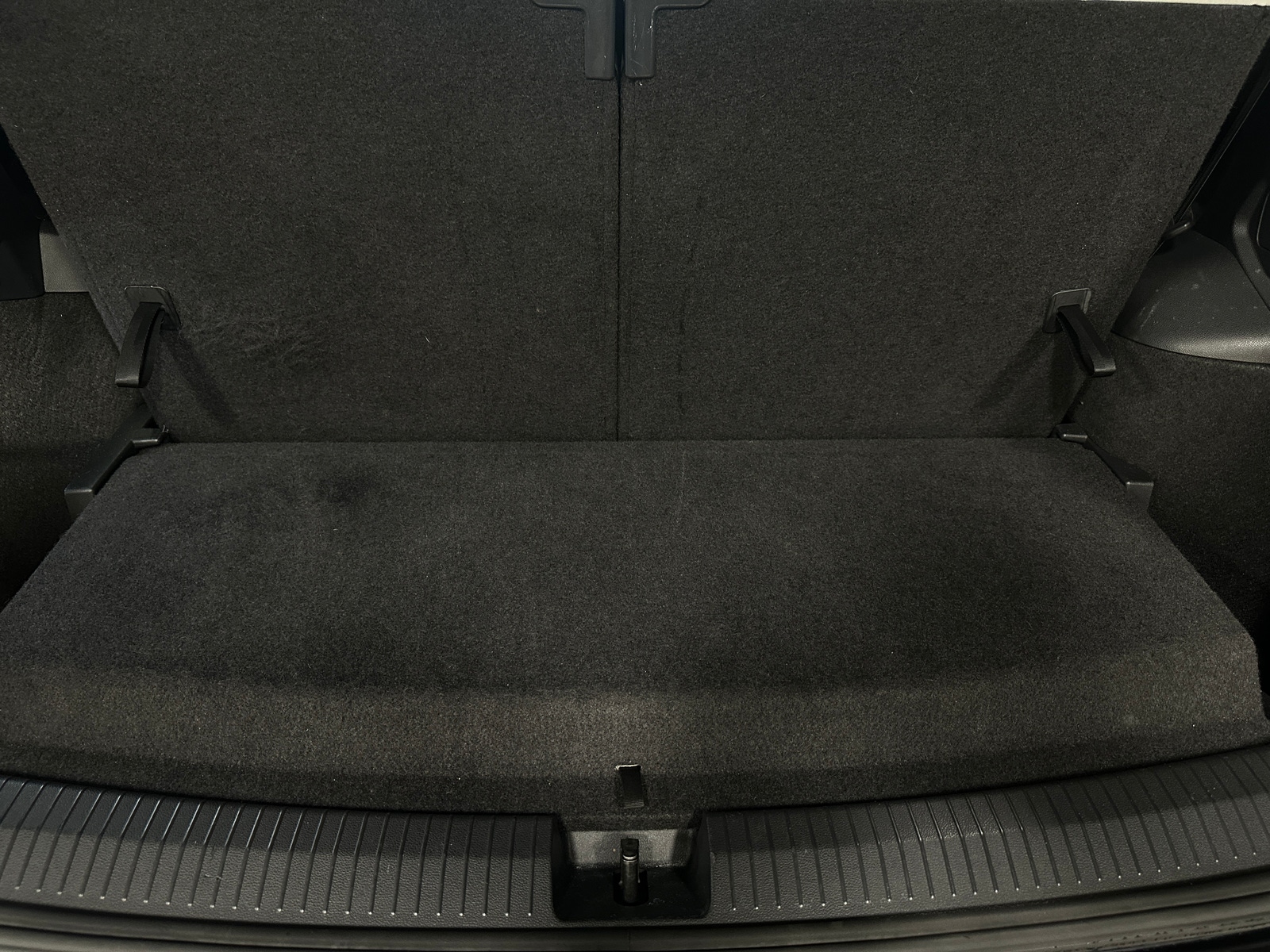 Thumbnail: 2024 Volkswagen Tiguan - 7