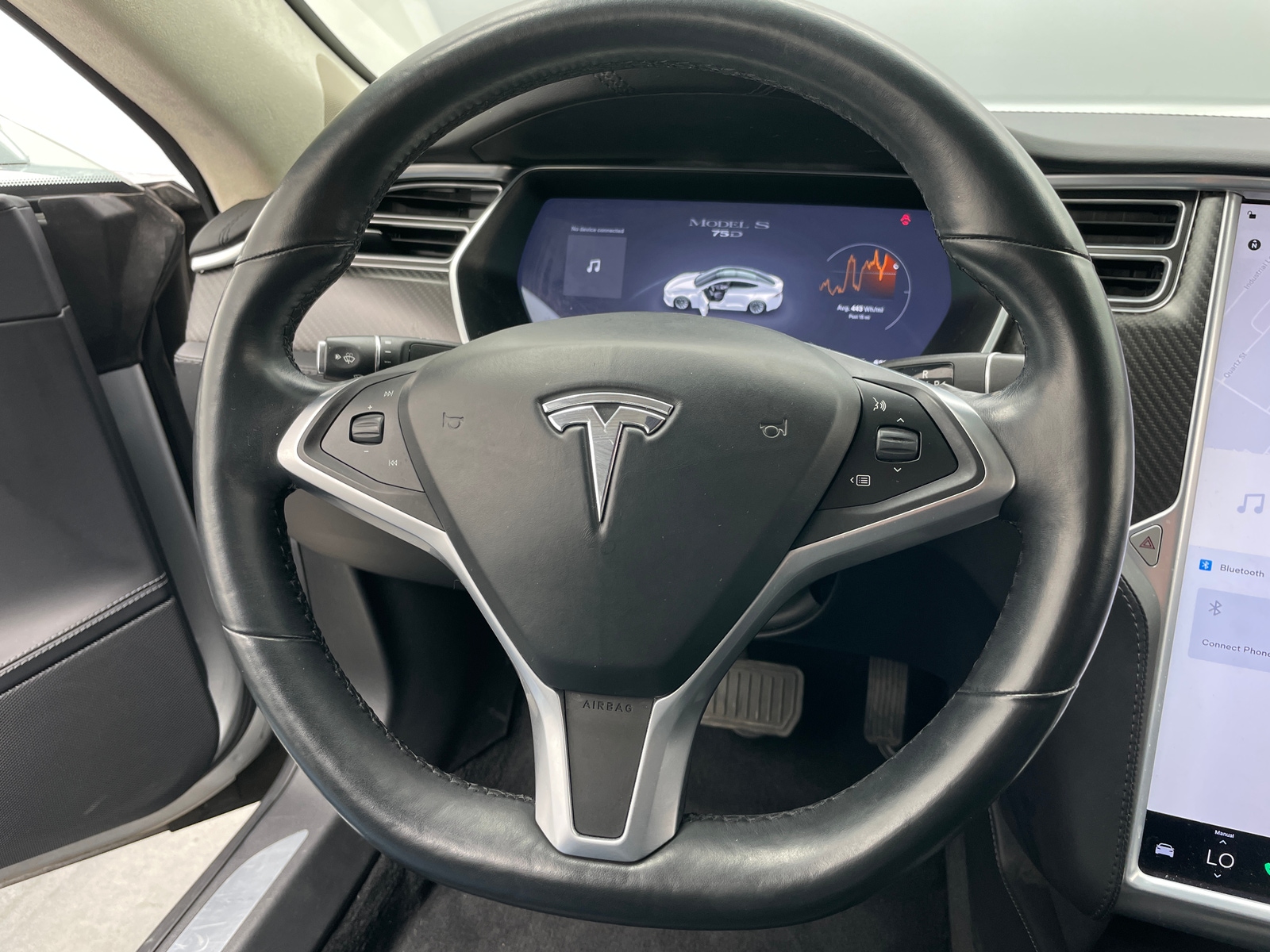 Thumbnail: 2017 Tesla Model S - 4