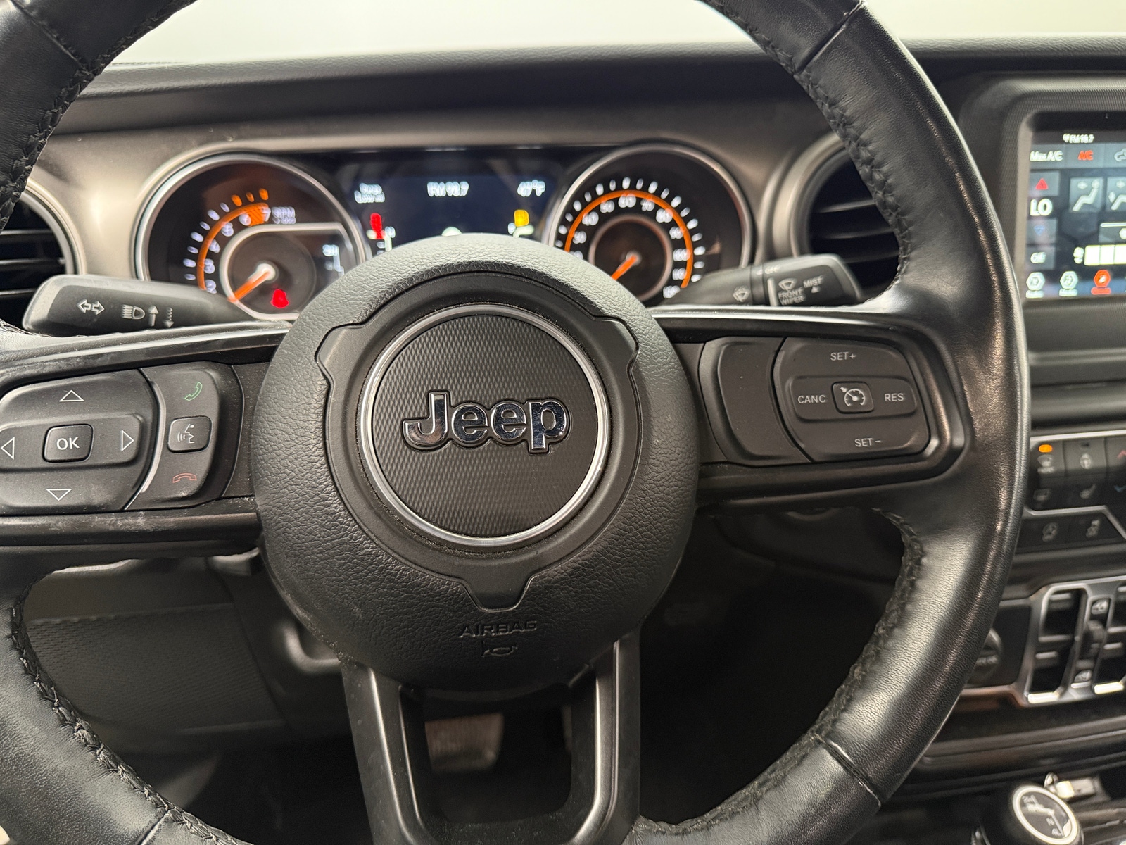 Thumbnail: 2023 Jeep Wrangler - 5