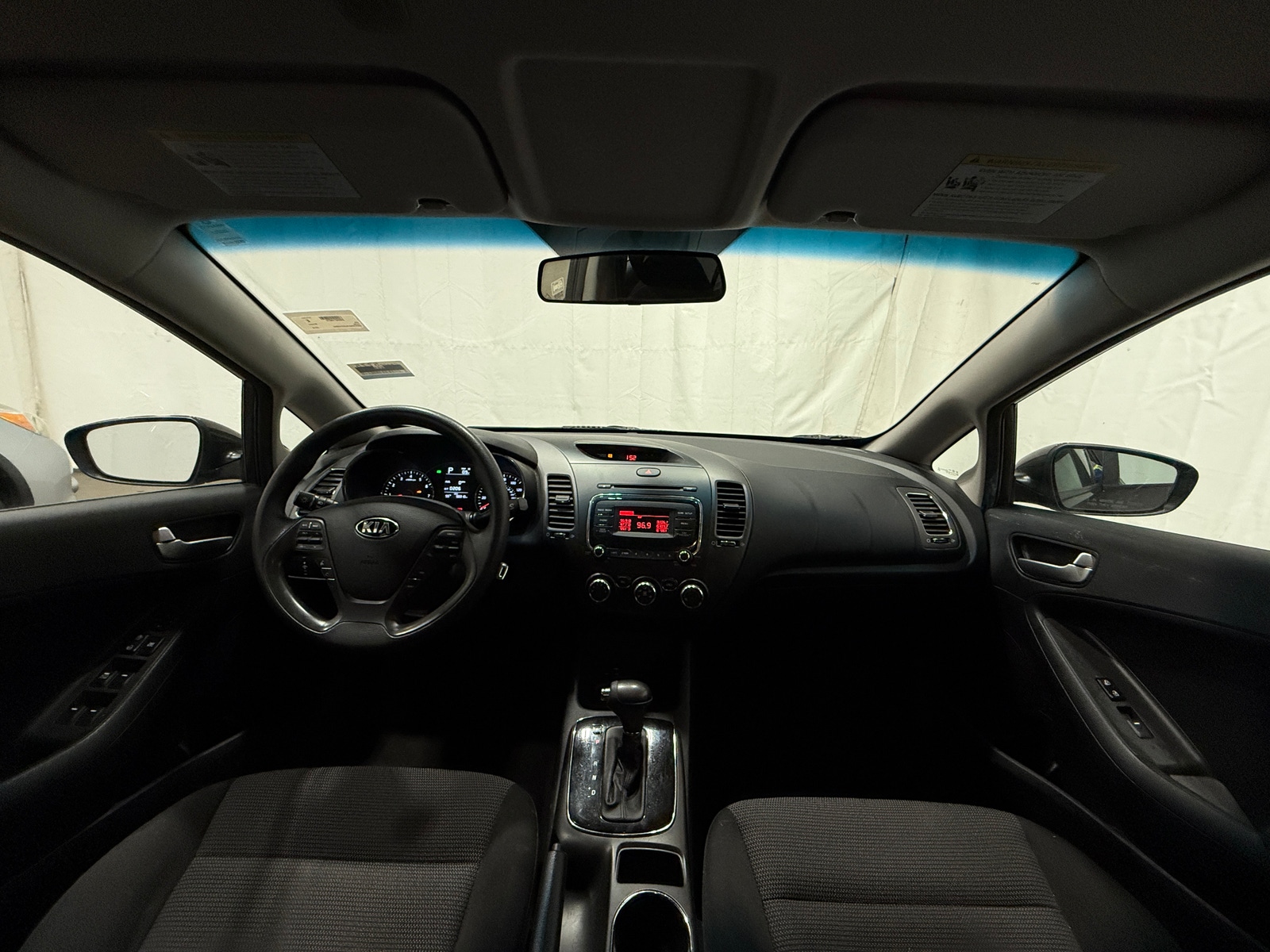 Thumbnail: 2018 Kia Forte - 3