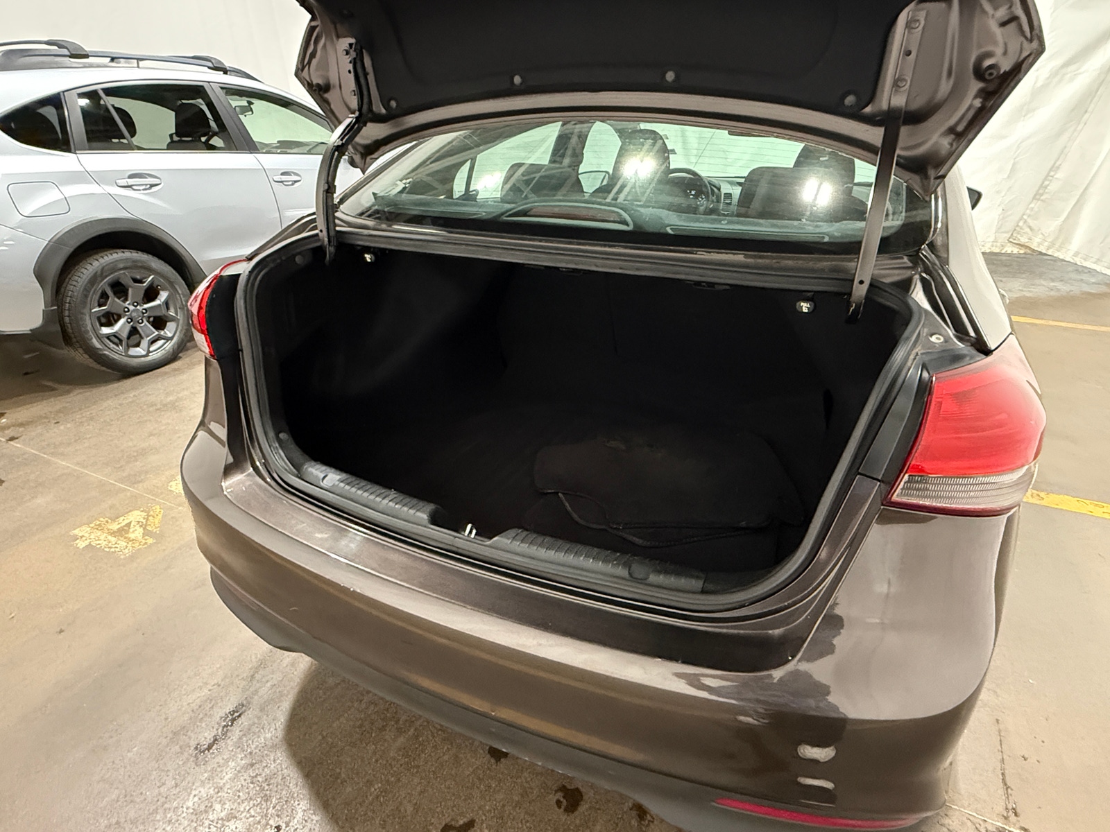 Thumbnail: 2018 Kia Forte - 7