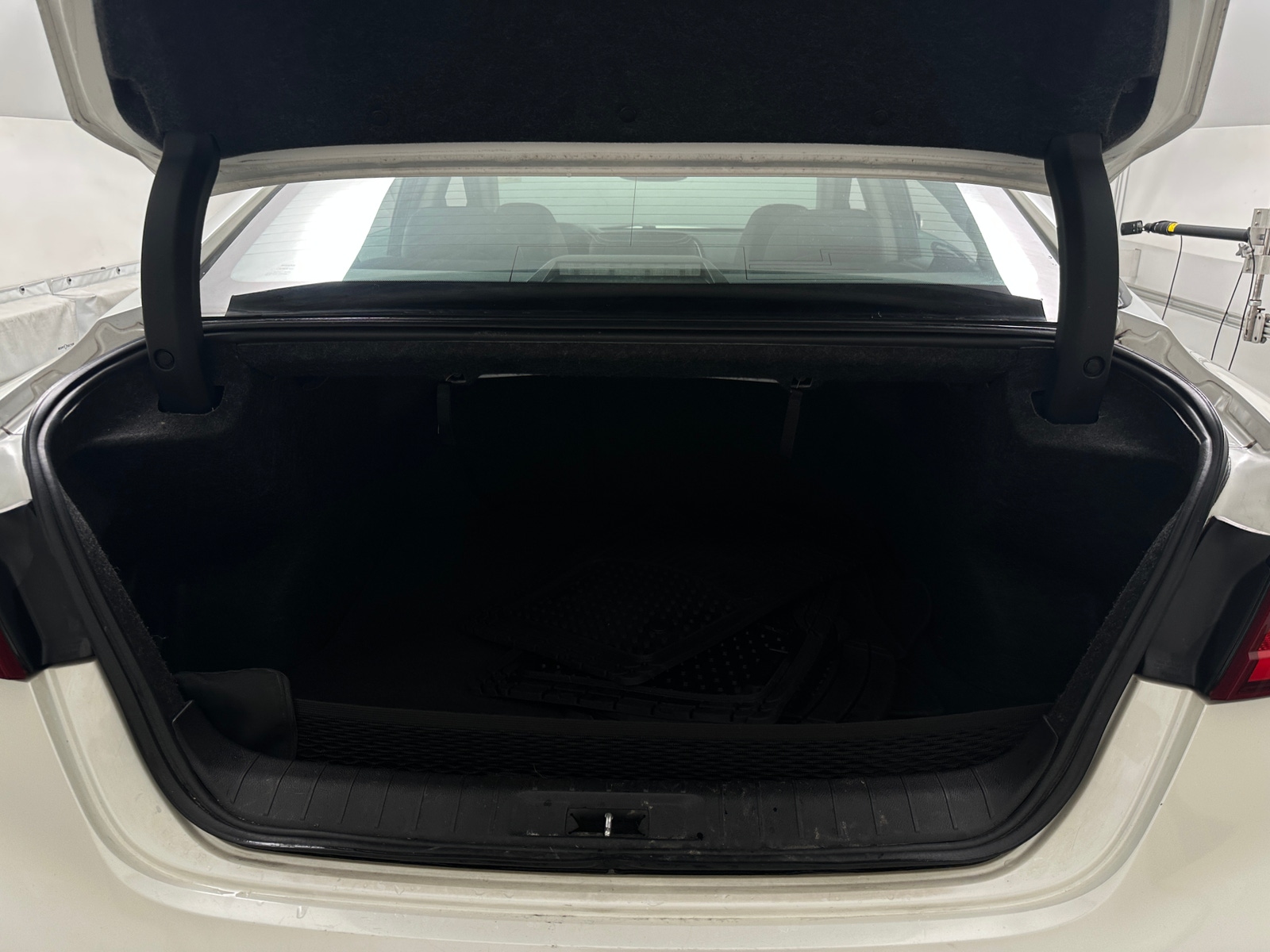 Thumbnail: 2016 Nissan Maxima - 6