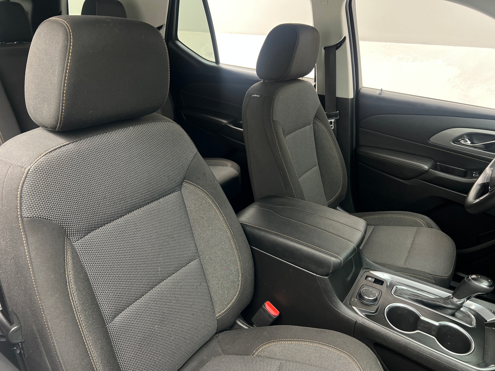 Thumbnail: 2020 Chevrolet Traverse - 2