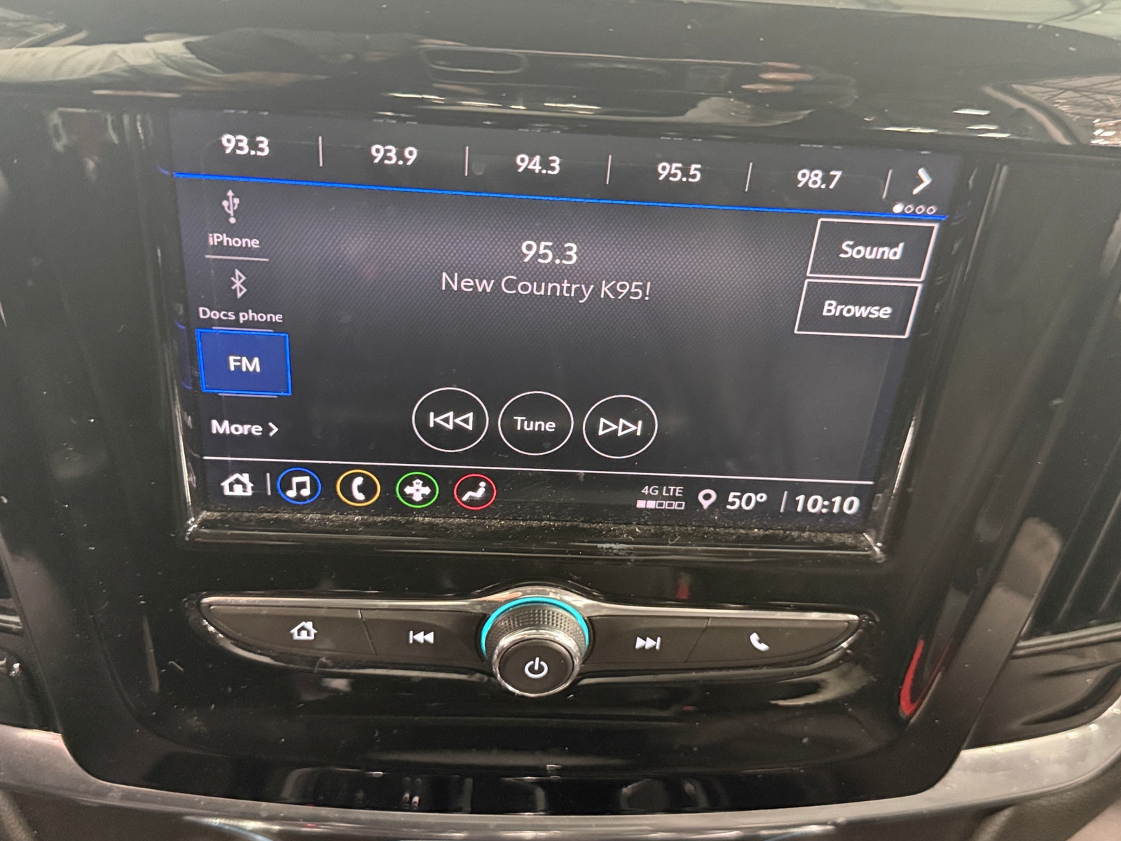 Thumbnail: 2020 Chevrolet Traverse - 4