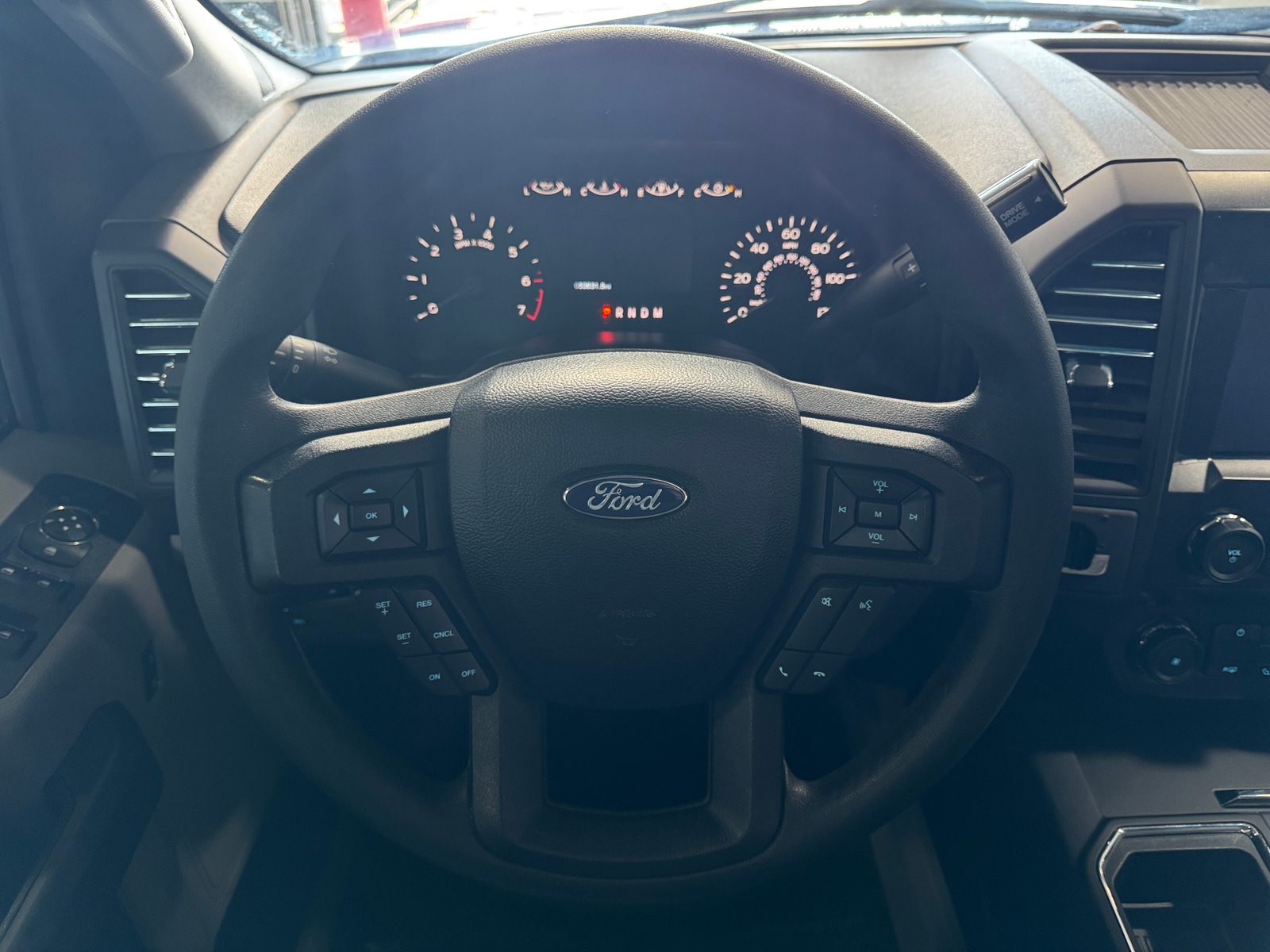 Thumbnail: 2019 Ford Econoline - 5