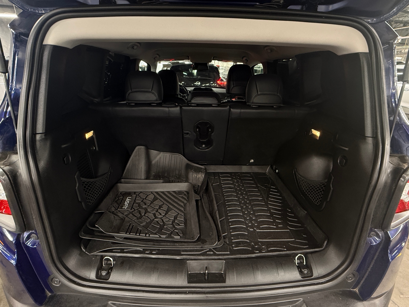 Thumbnail: 2016 Jeep Renegade - 6