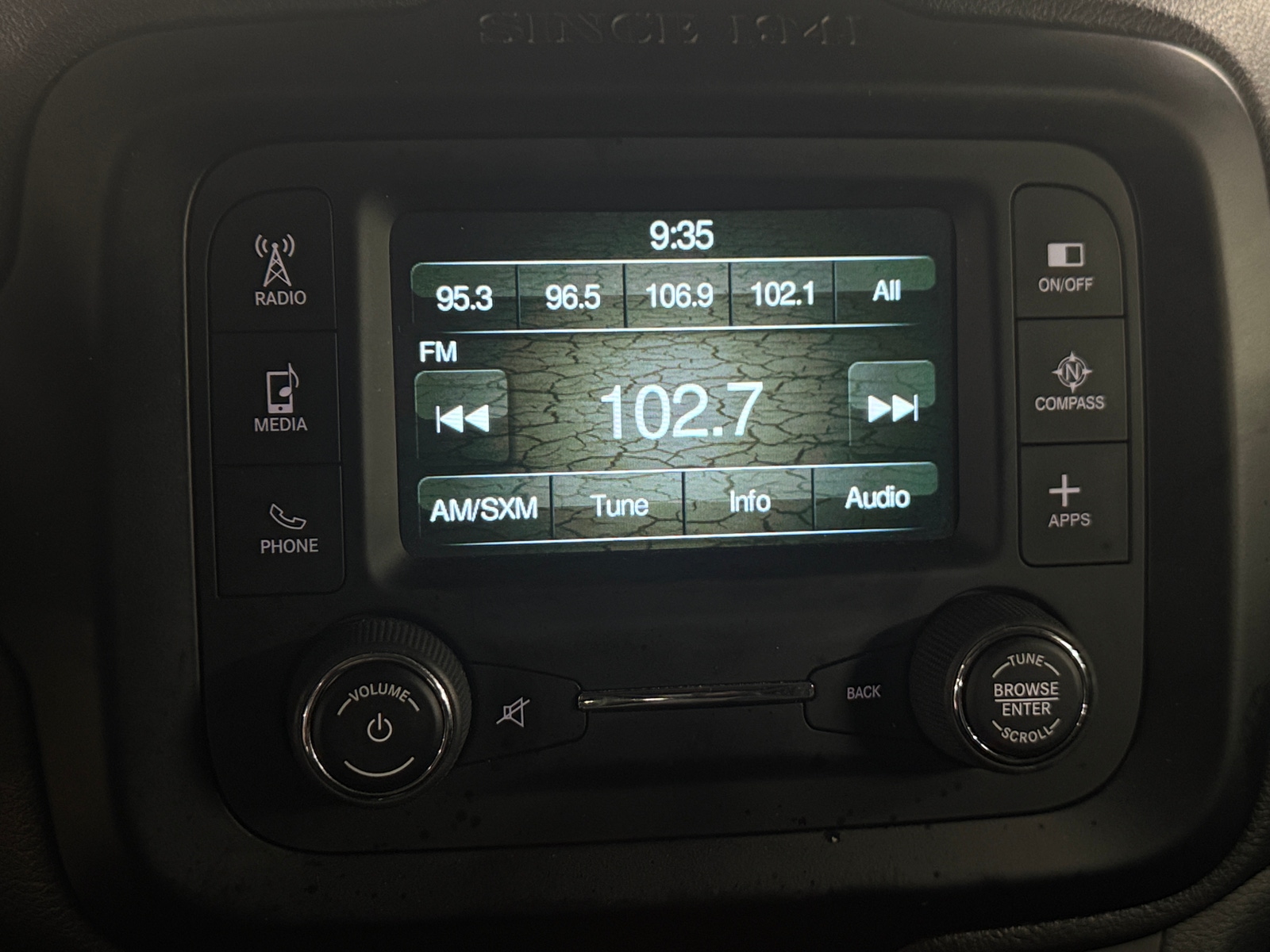 Thumbnail: 2016 Jeep Renegade - 3