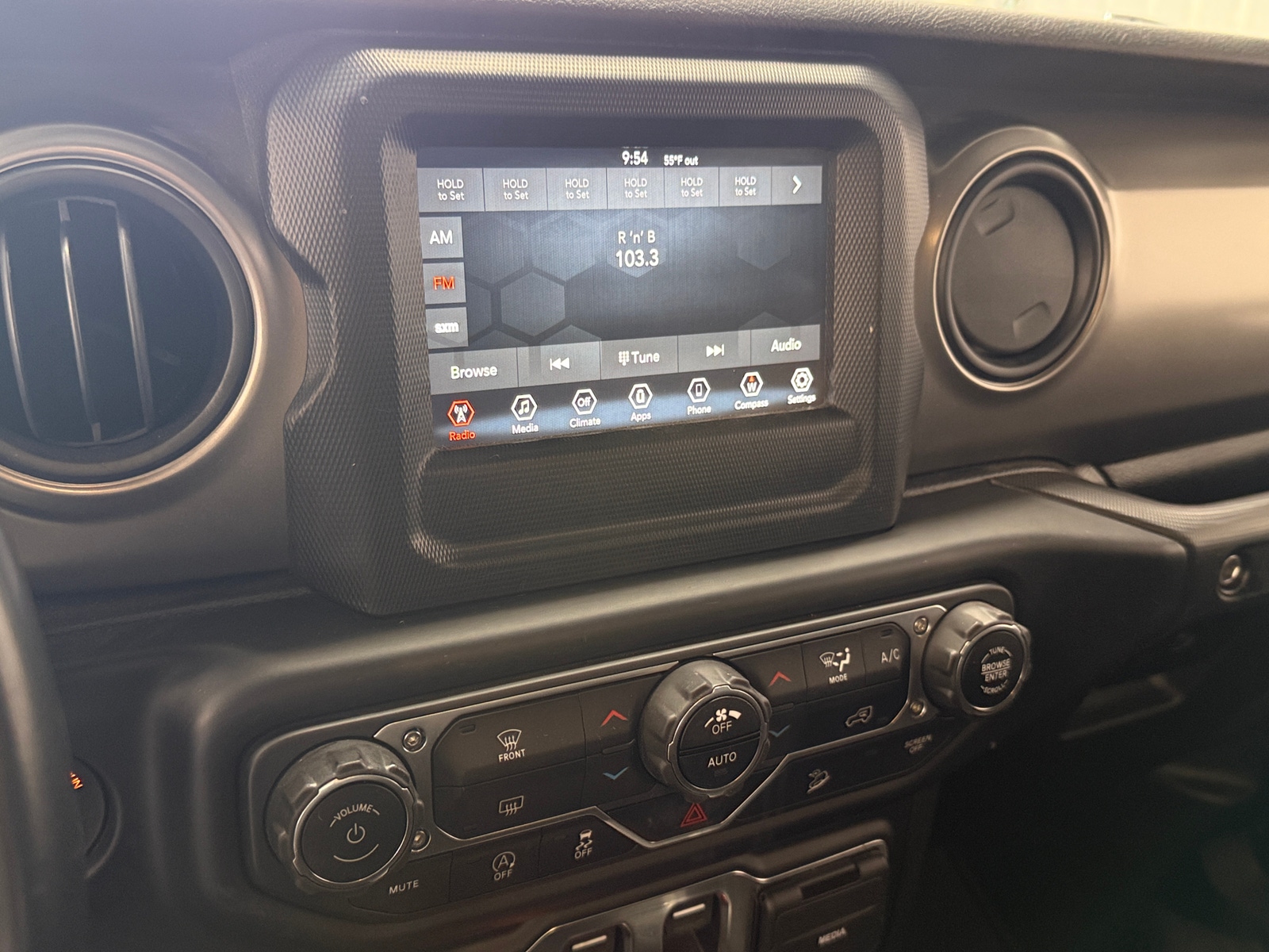 Thumbnail: 2020 Jeep Wrangler - 4