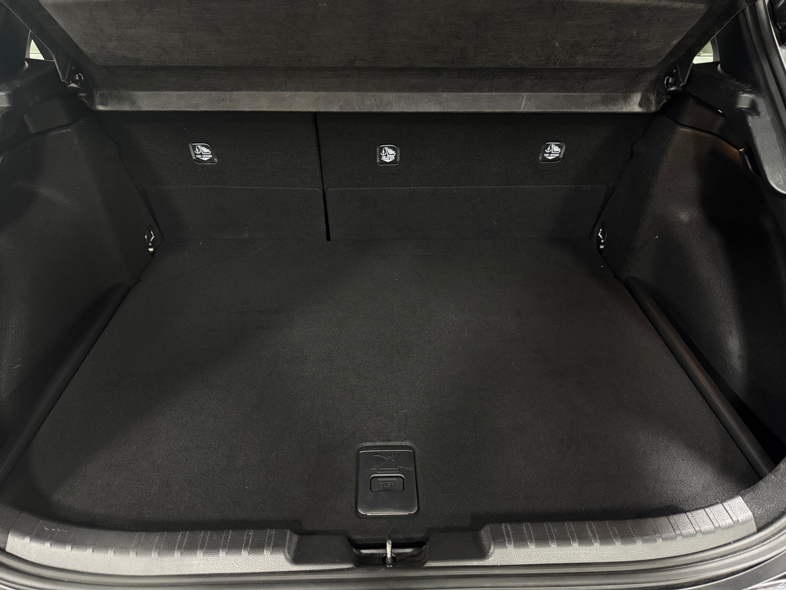 Thumbnail: 2025 Toyota Corolla - 7