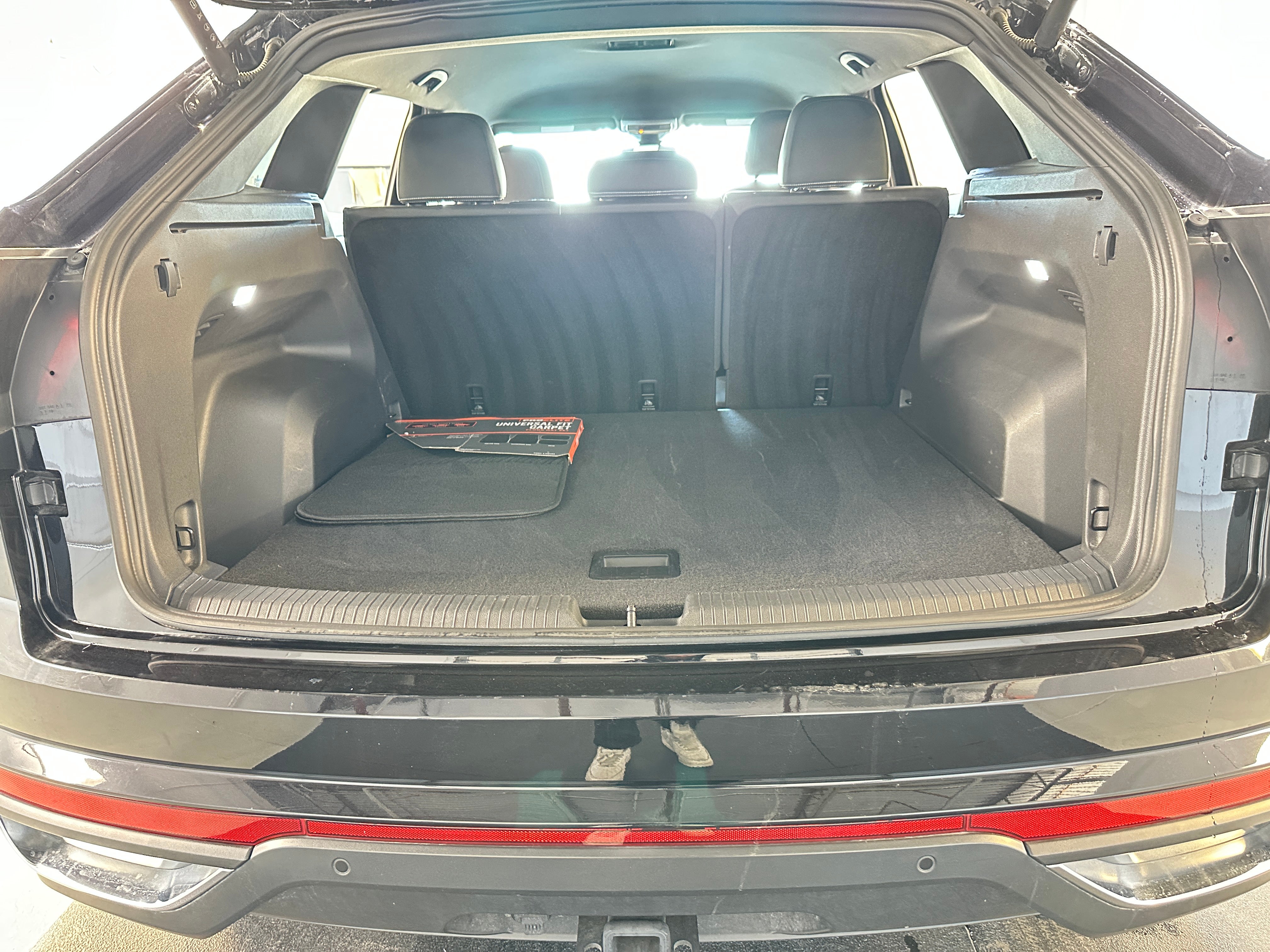 2025 Volkswagen Atlas Cross Sport