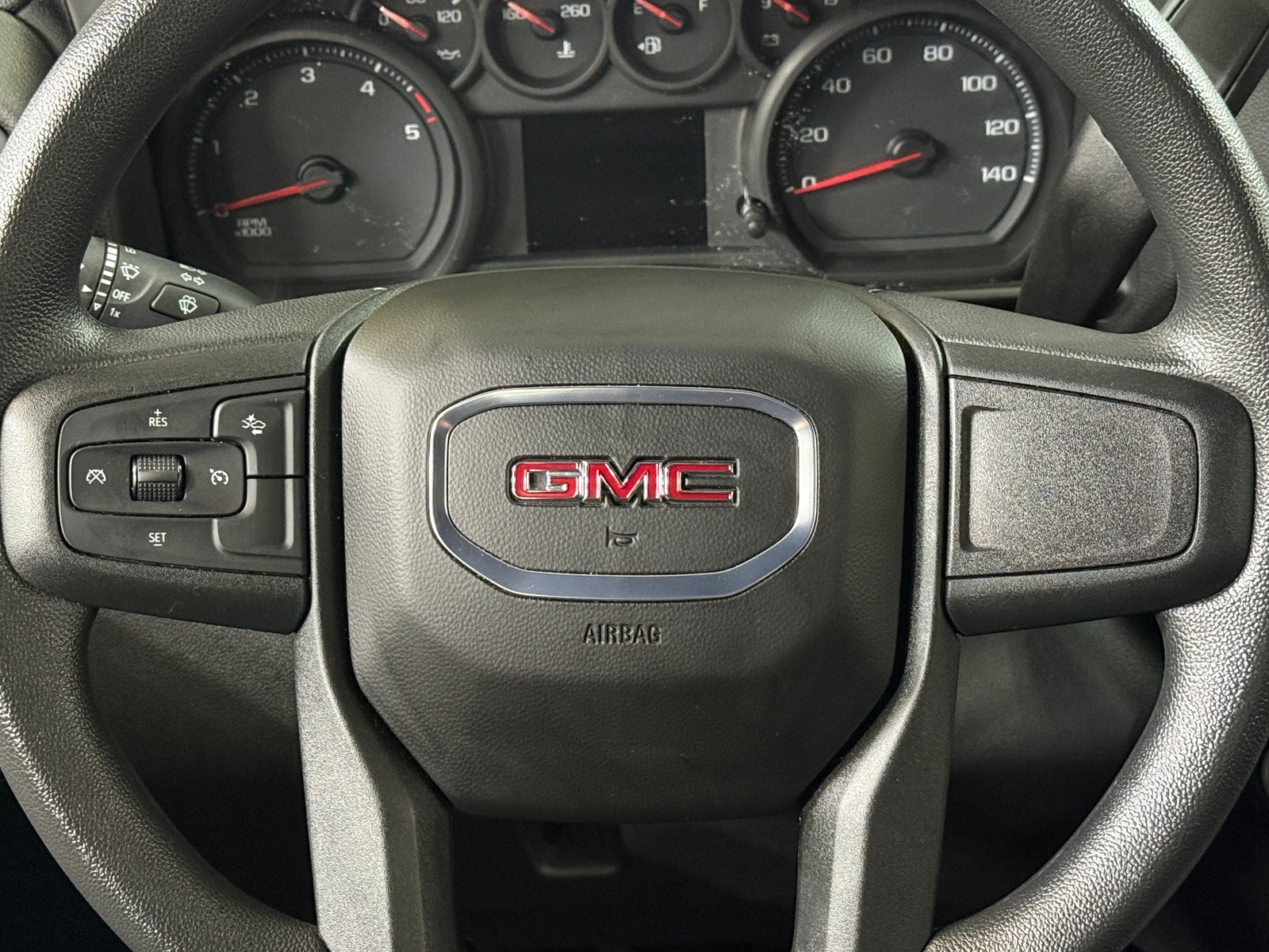 Thumbnail: 2024 GMC Sierra 2500 - 5