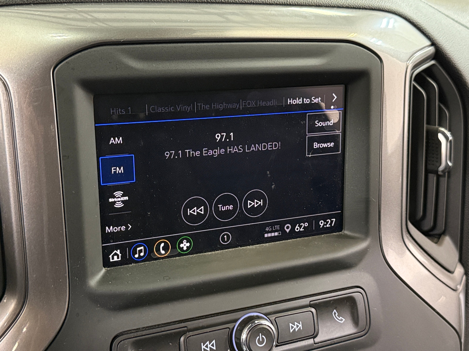 Thumbnail: 2024 GMC Sierra 2500 - 4