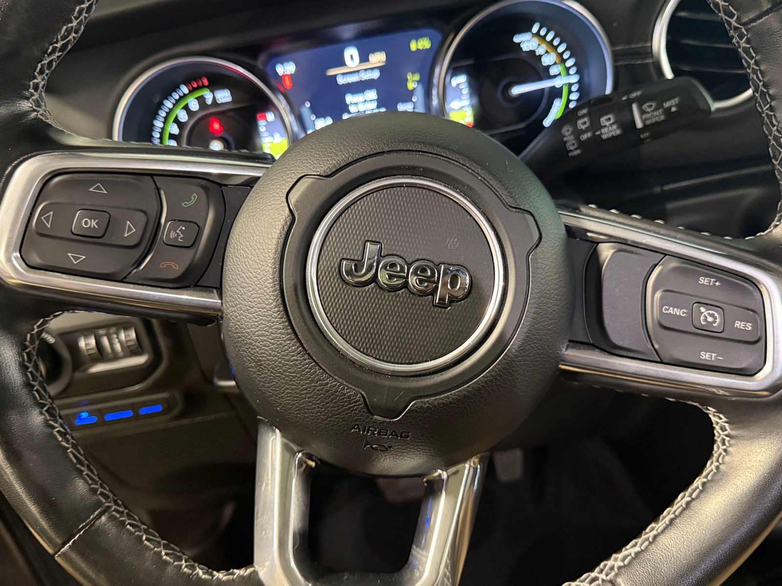 Thumbnail: 2022 Jeep Wrangler - 4