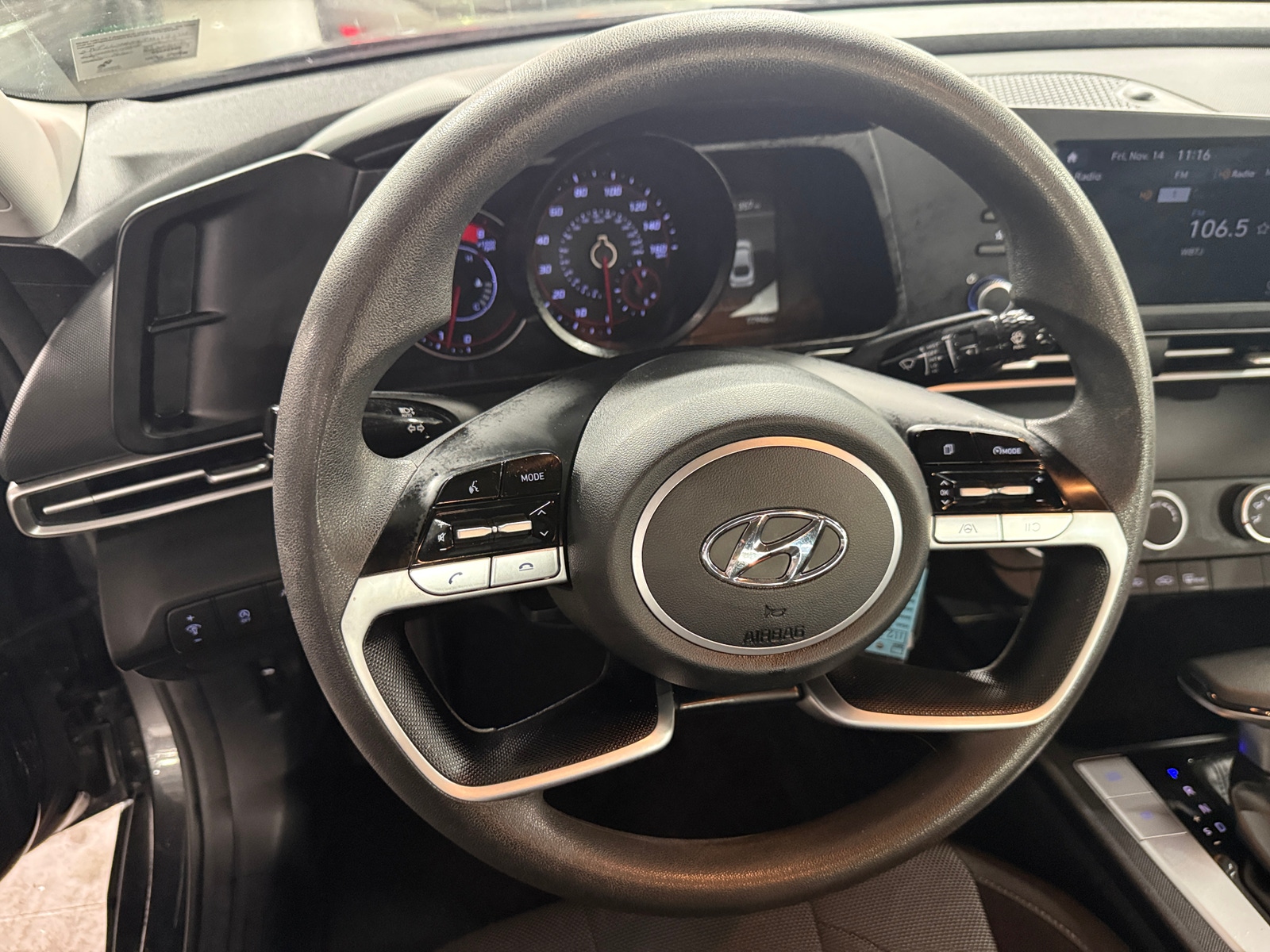 Thumbnail: 2023 Hyundai Elantra - 5