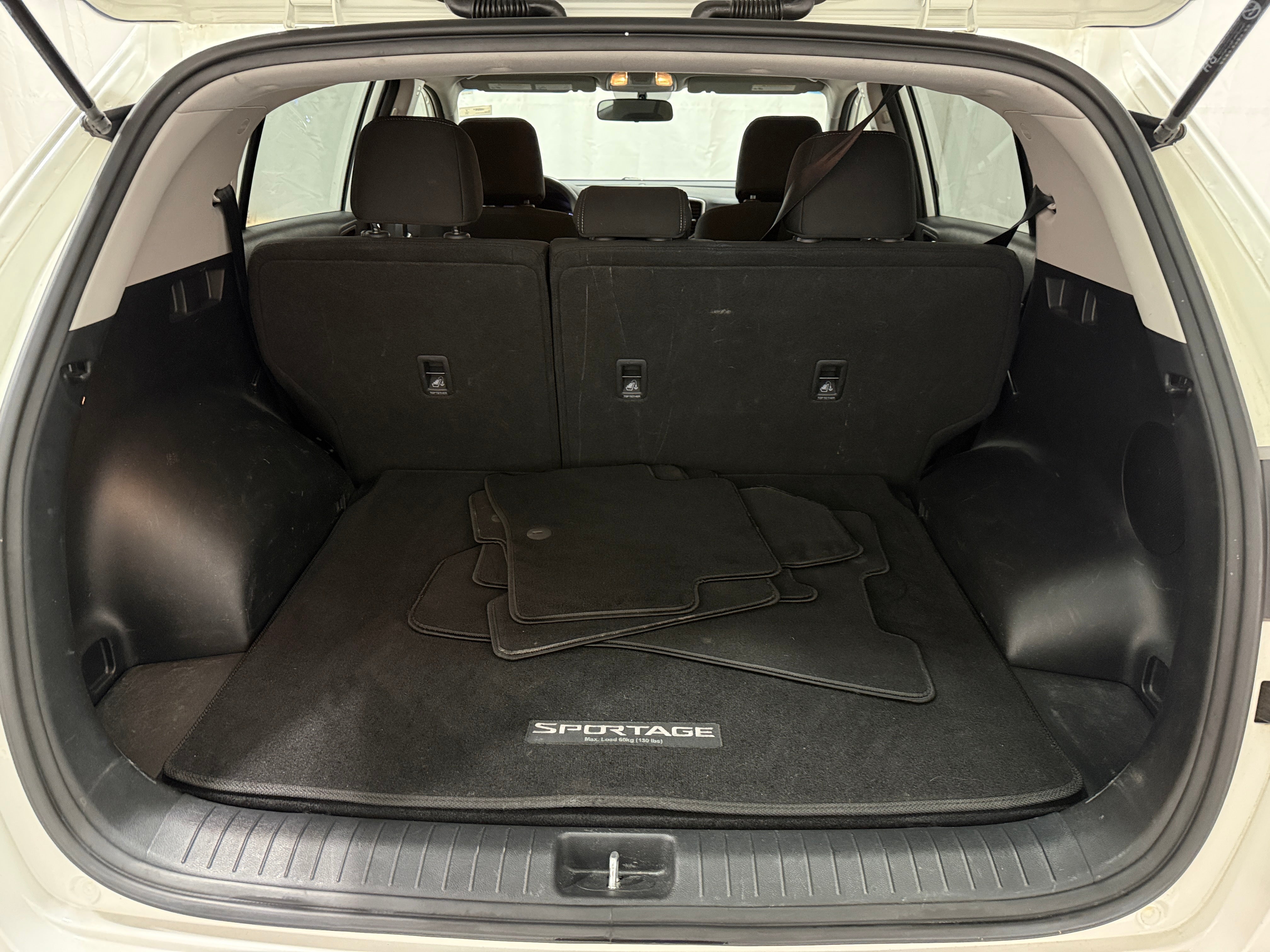 Used 2018 Kia Sportage LX with VIN KNDPMCAC9J7389596 for sale in Oak Creek, WI