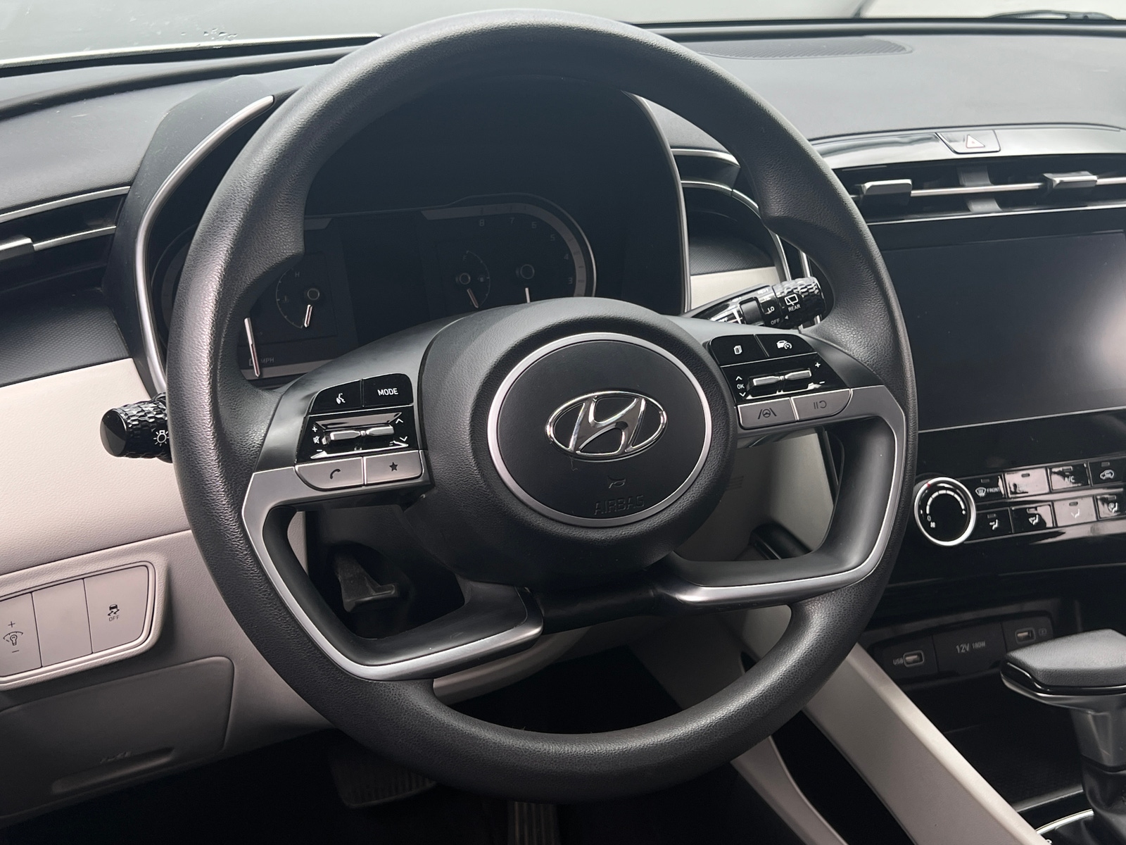 Thumbnail: 2022 Hyundai Tucson - 5