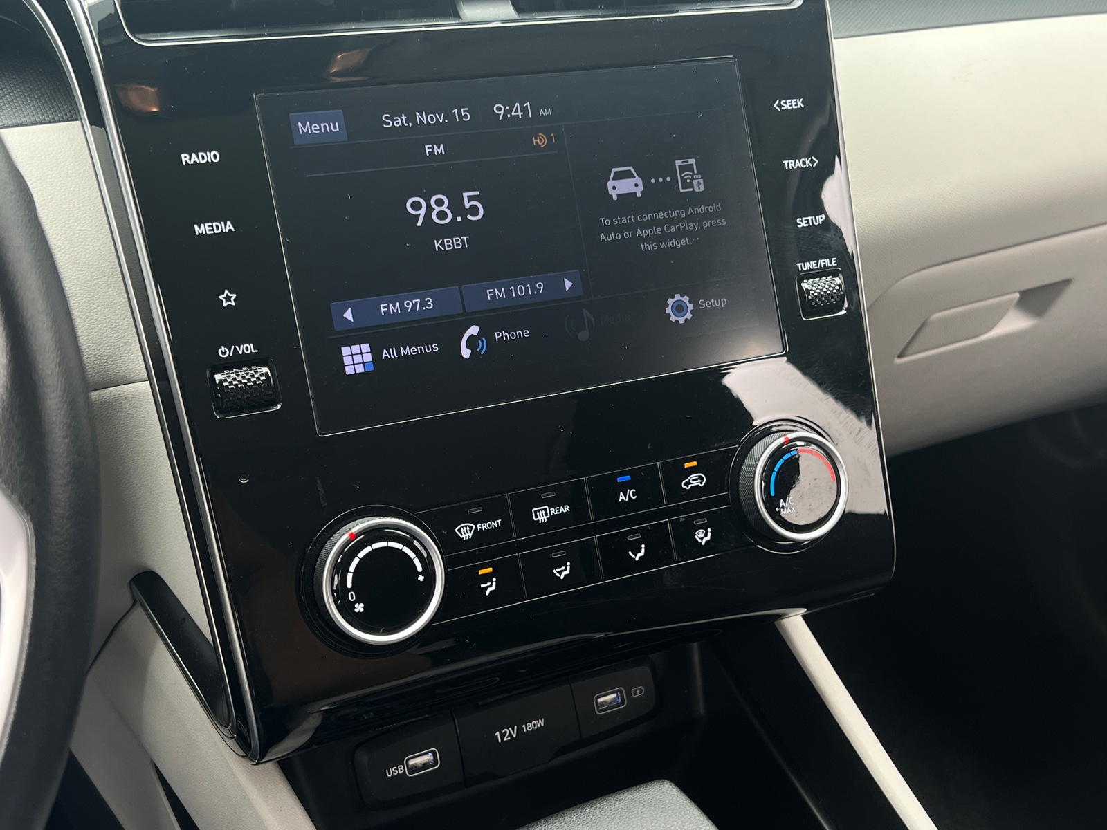 Thumbnail: 2022 Hyundai Tucson - 4