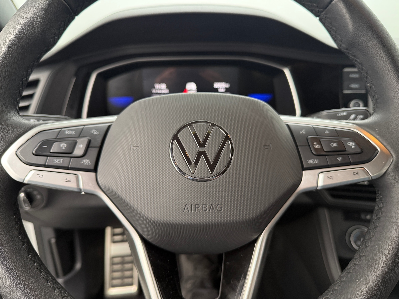 Thumbnail: 2024 Volkswagen Jetta - 5