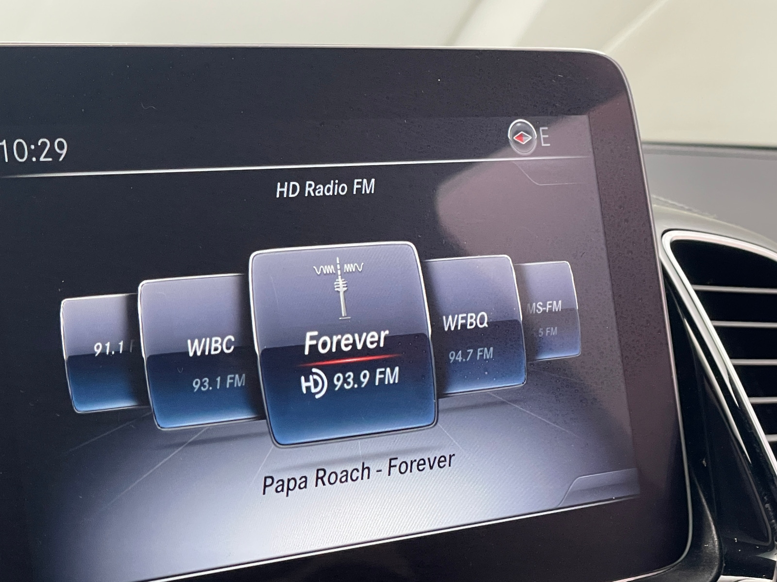 Thumbnail: 2018 Mercedes-Benz GLS - 3