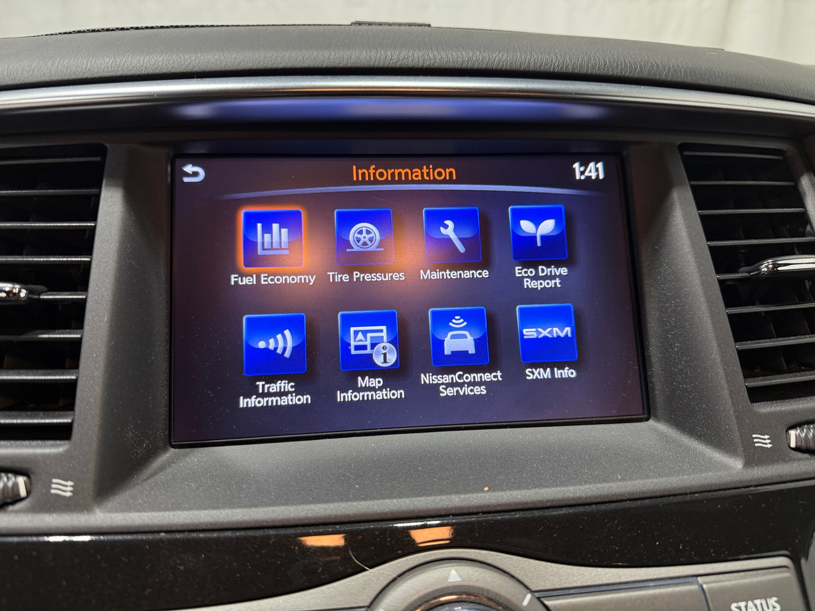 Thumbnail: 2018 Nissan Armada - 3