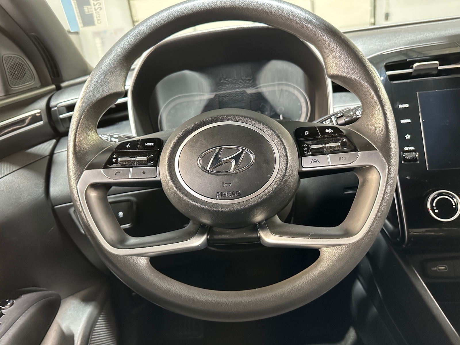 Thumbnail: 2023 Hyundai Santa Cruz - 5