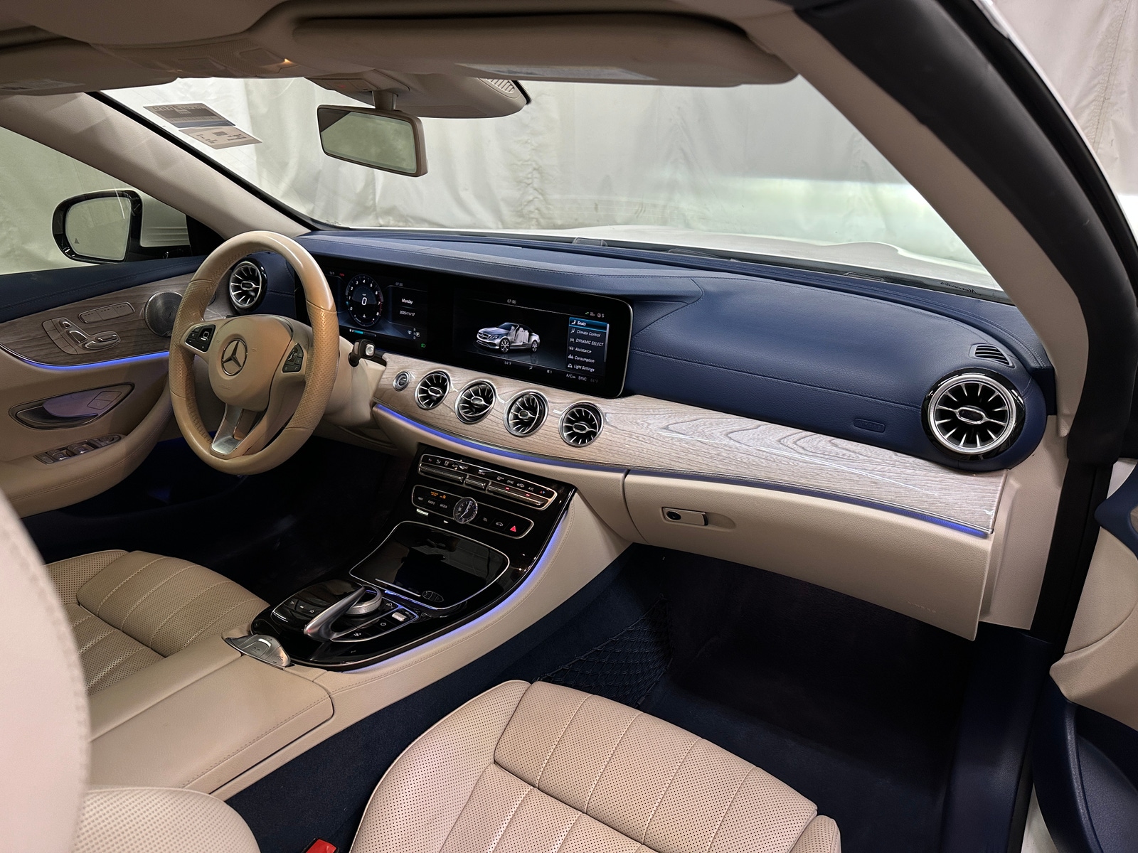 Thumbnail: 2018 Mercedes-Benz E-Class - 2