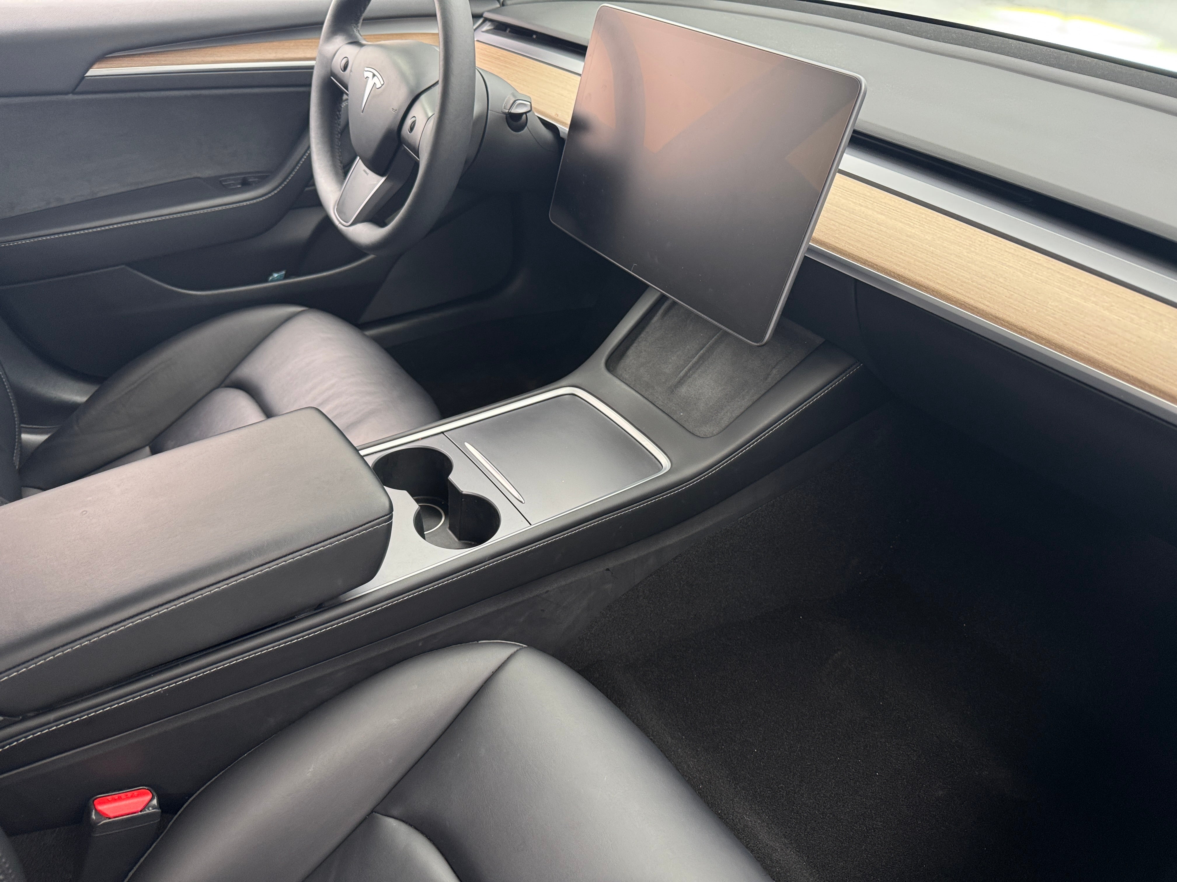 Used 2021 Tesla Model 3 Base with VIN 5YJ3E1EB7MF015486 for sale in Oak Creek, WI