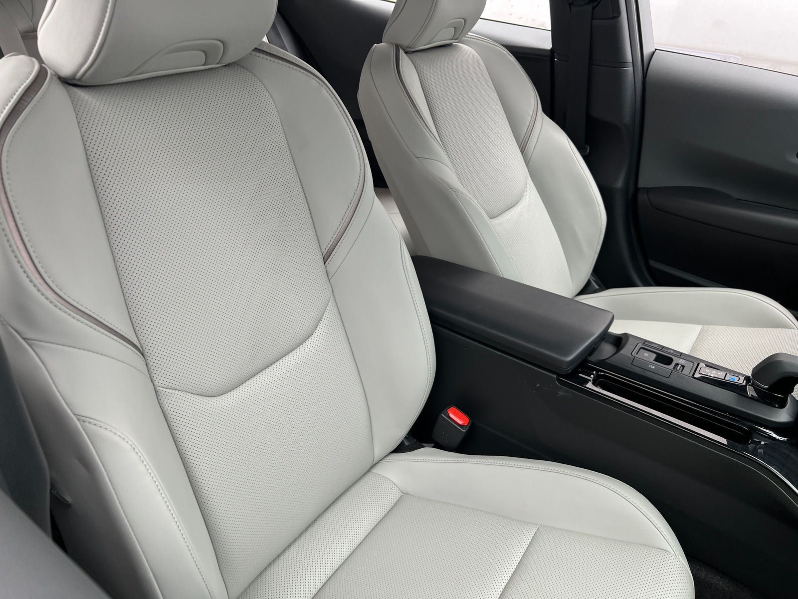 Thumbnail: 2023 Toyota Prius - 2