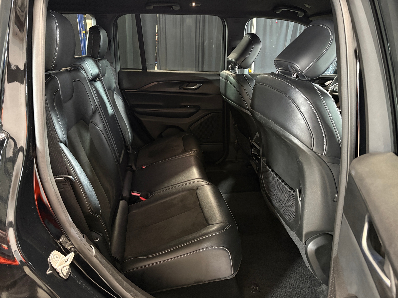 Thumbnail: 2024 Jeep Grand Cherokee - 6