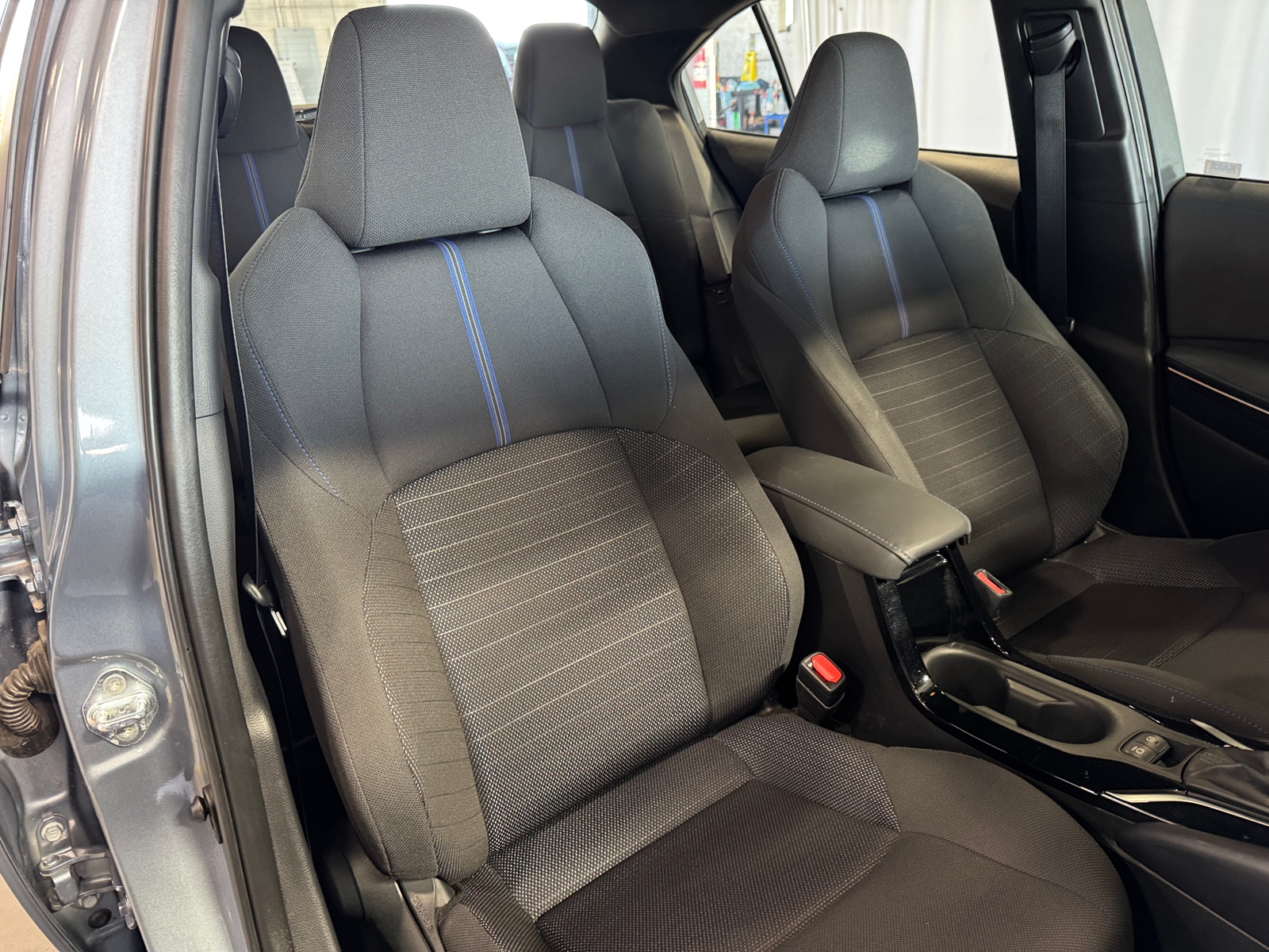 Thumbnail: 2021 Toyota Corolla - 2