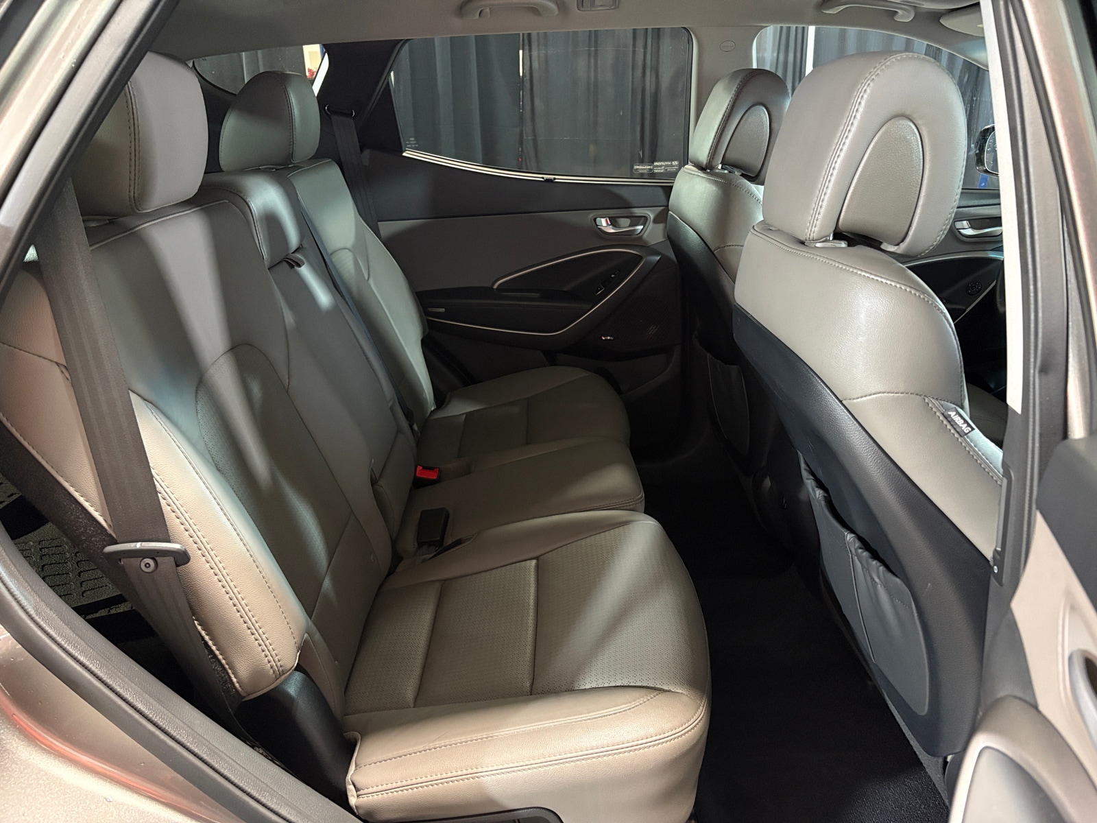 Thumbnail: 2016 Hyundai Santa Fe - 5