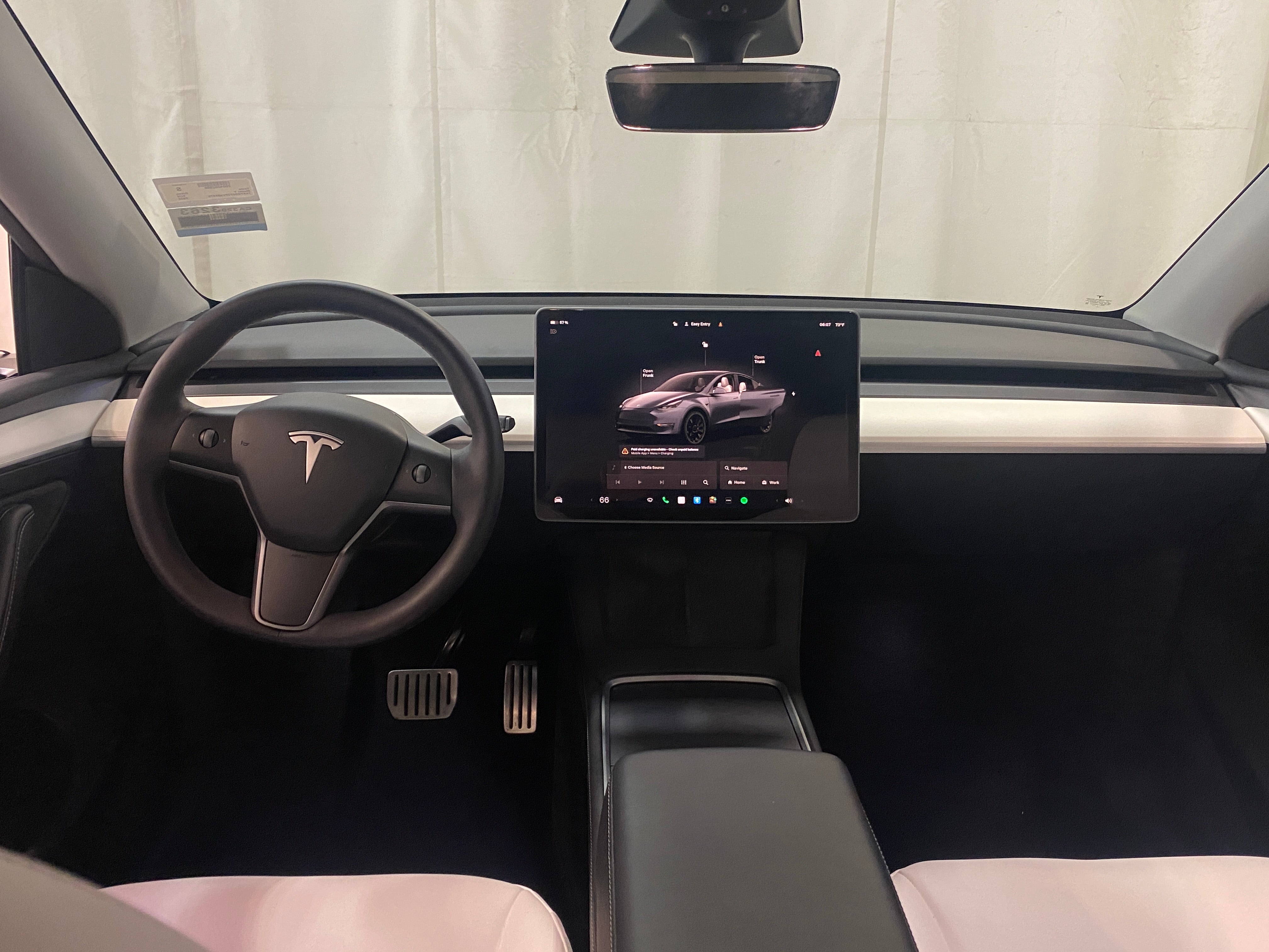Used 2023 Tesla Model Y Performance with VIN 7SAYGDEF2PF588470 for sale in Oak Creek, WI