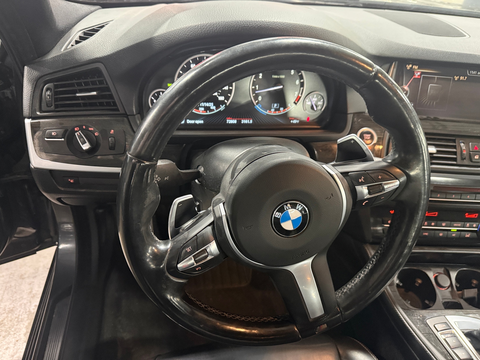 Thumbnail: 2016 BMW 5 Series - 4