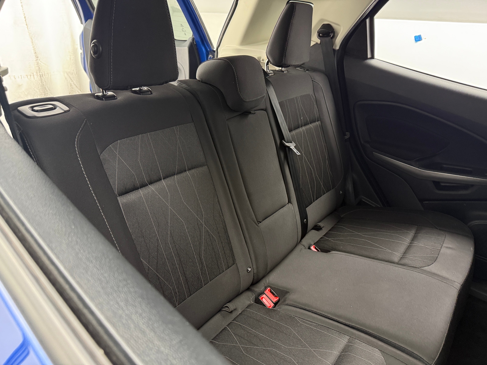 Thumbnail: 2022 Ford EcoSport - 6