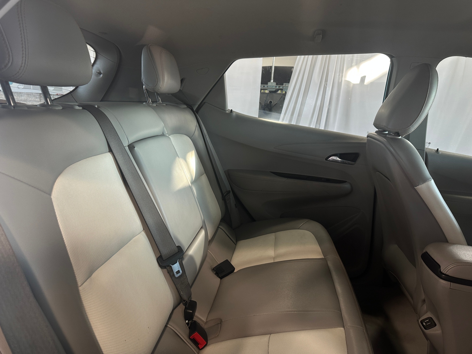 Thumbnail: 2020 Chevrolet Bolt EV - 5