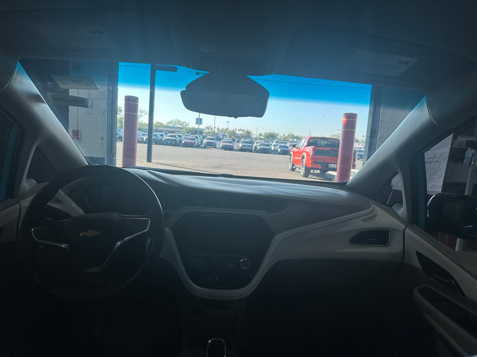 Thumbnail: 2020 Chevrolet Bolt EV - 2