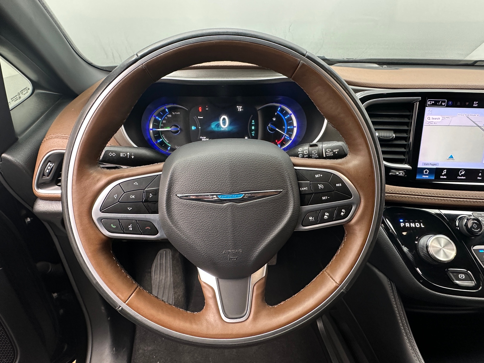 Thumbnail: 2021 Chrysler Pacifica - 4