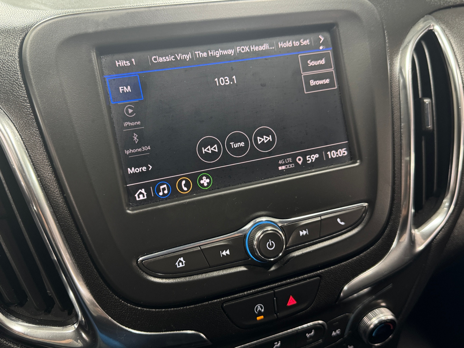 Thumbnail: 2024 Chevrolet Equinox - 4