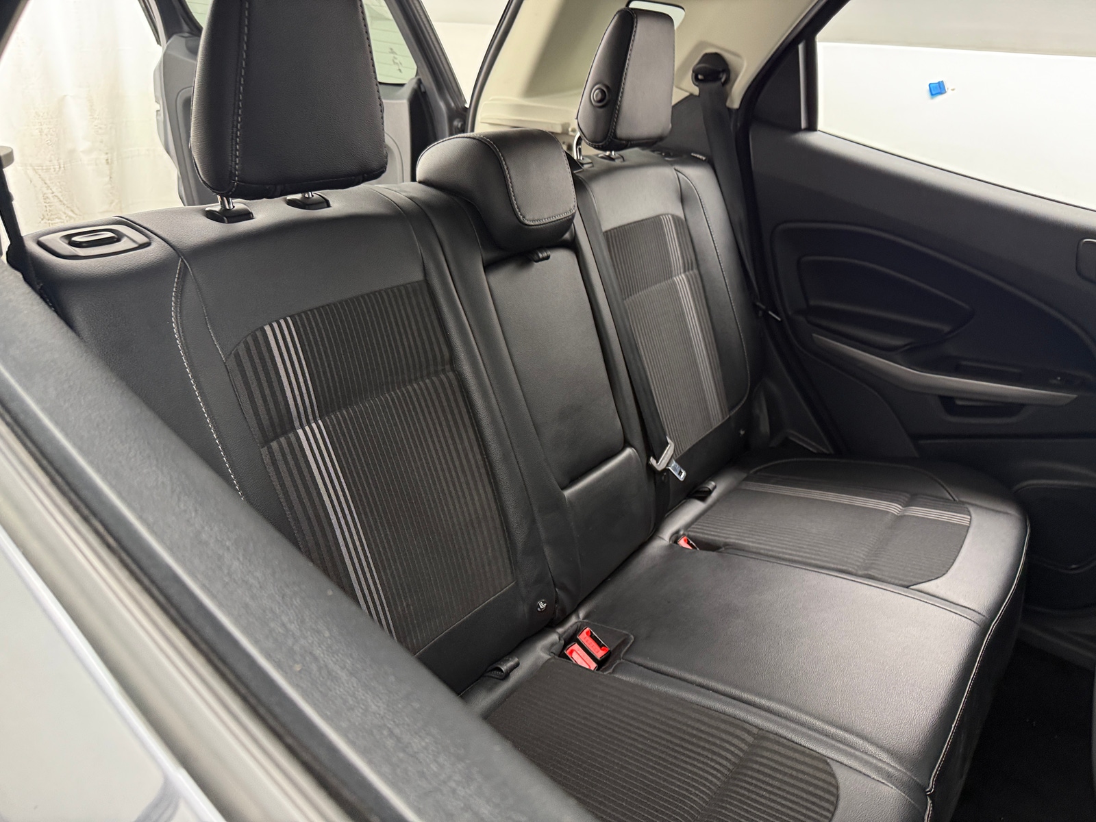 Thumbnail: 2020 Ford EcoSport - 5