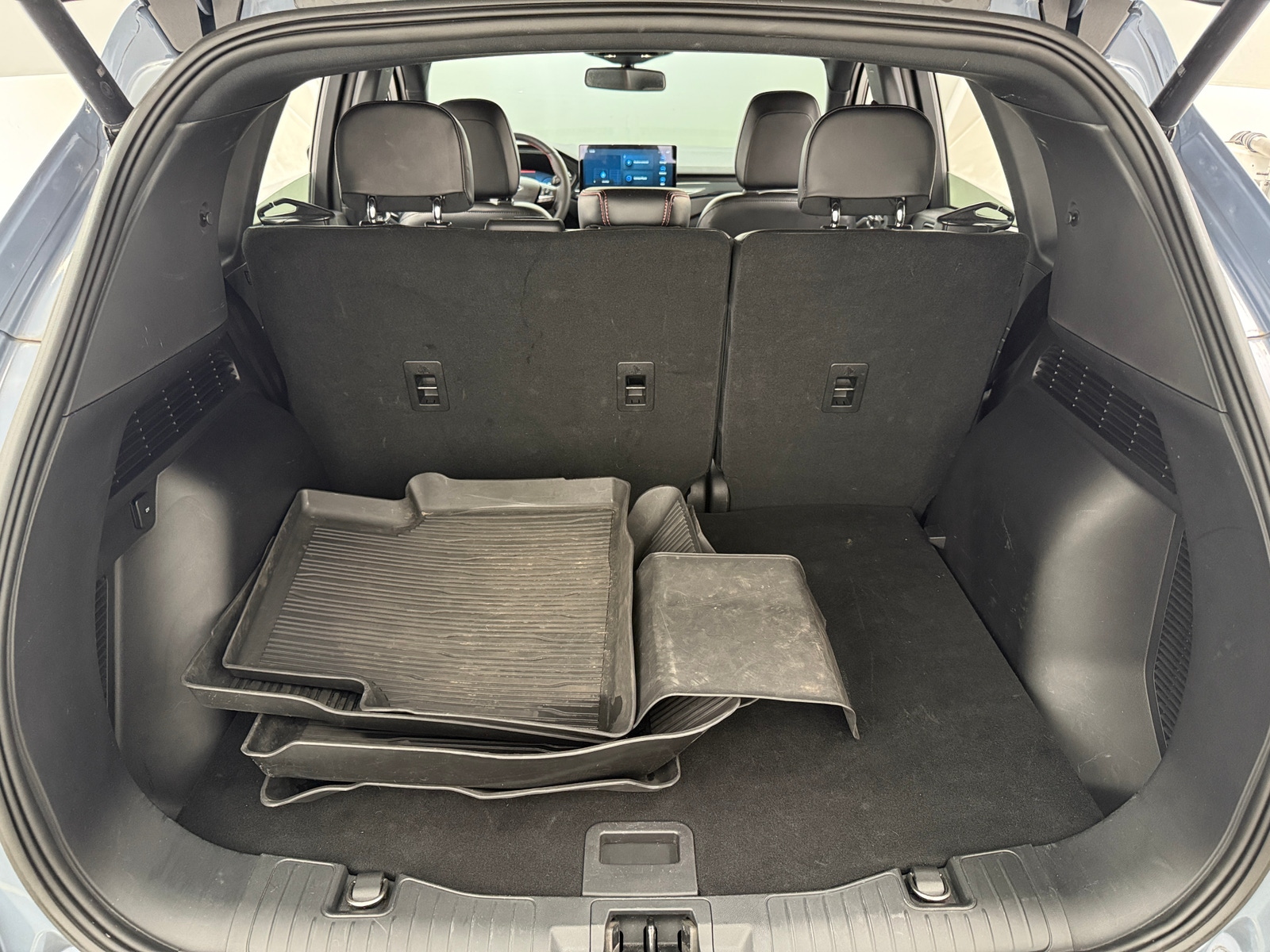 Thumbnail: 2023 Ford Escape - 6