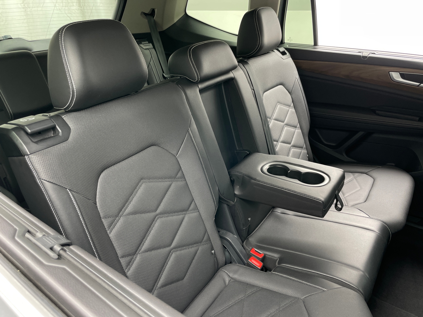 Thumbnail: 2024 Volkswagen Atlas - 5