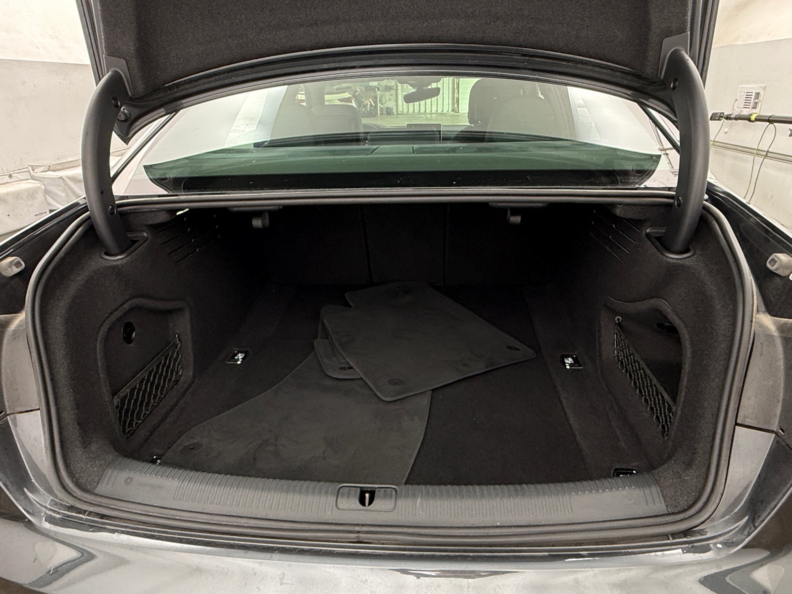 Thumbnail: 2019 Audi A4 - 6