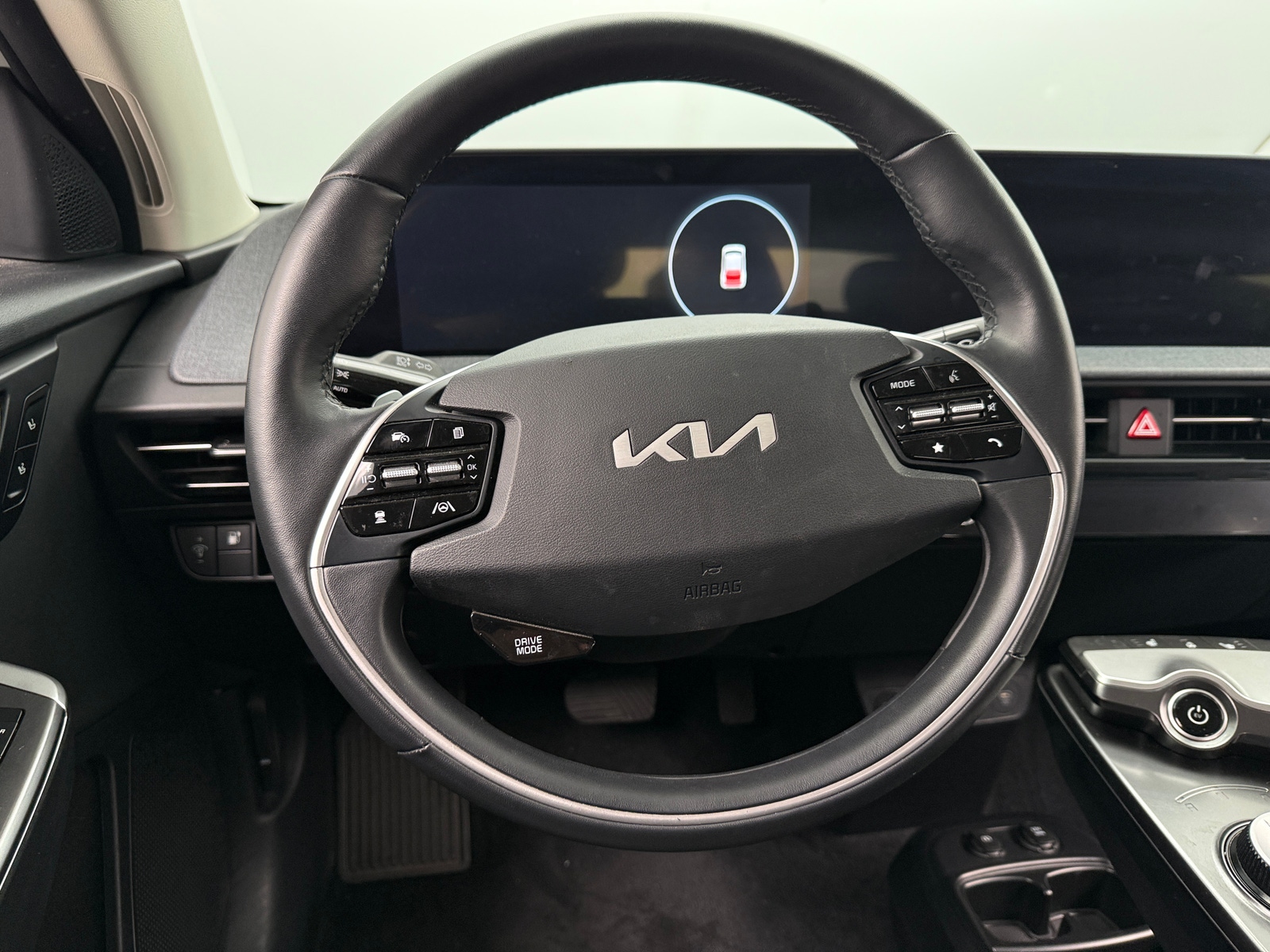 Thumbnail: 2024 Kia EV6 - 4