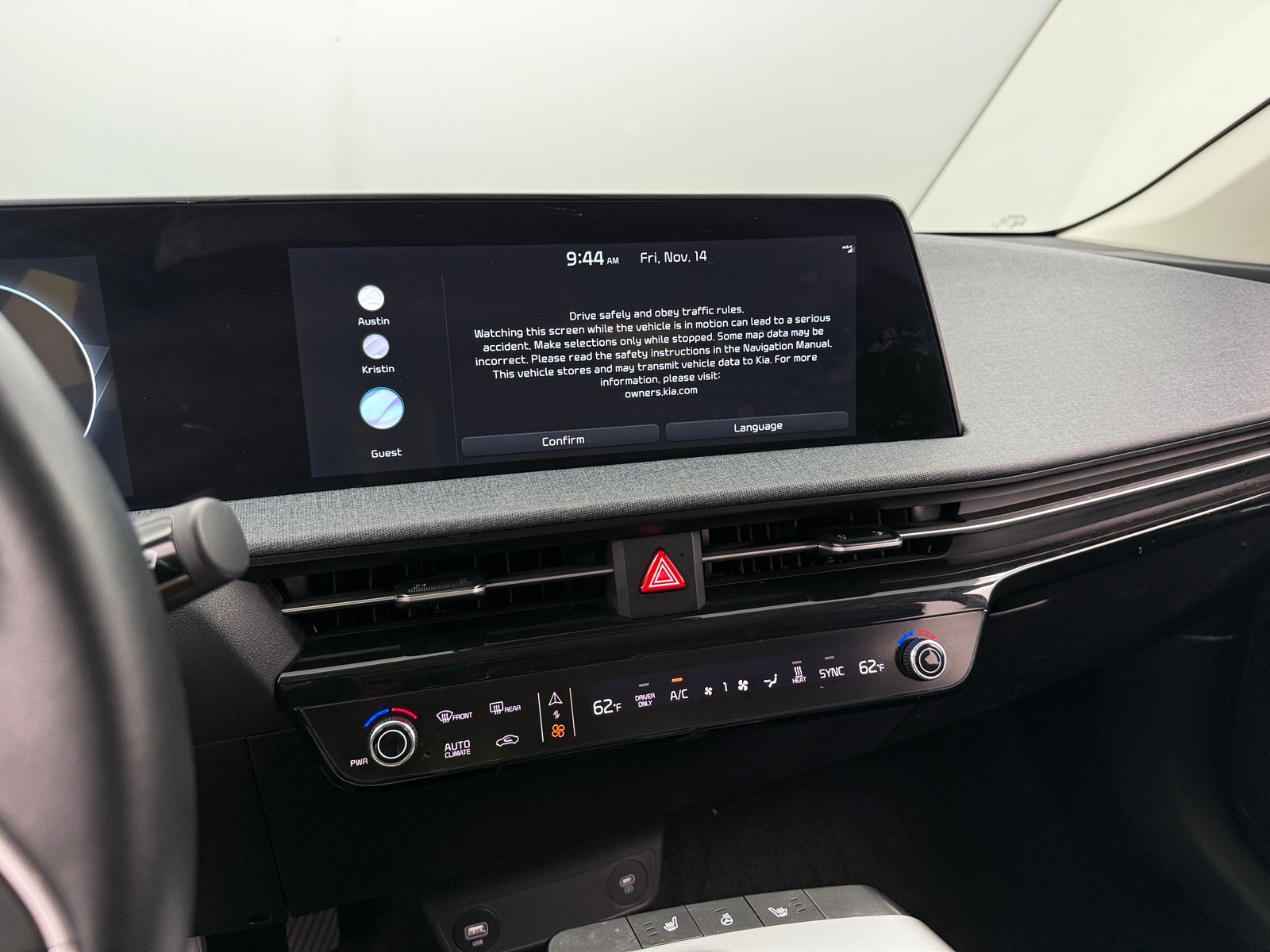 Thumbnail: 2024 Kia EV6 - 3